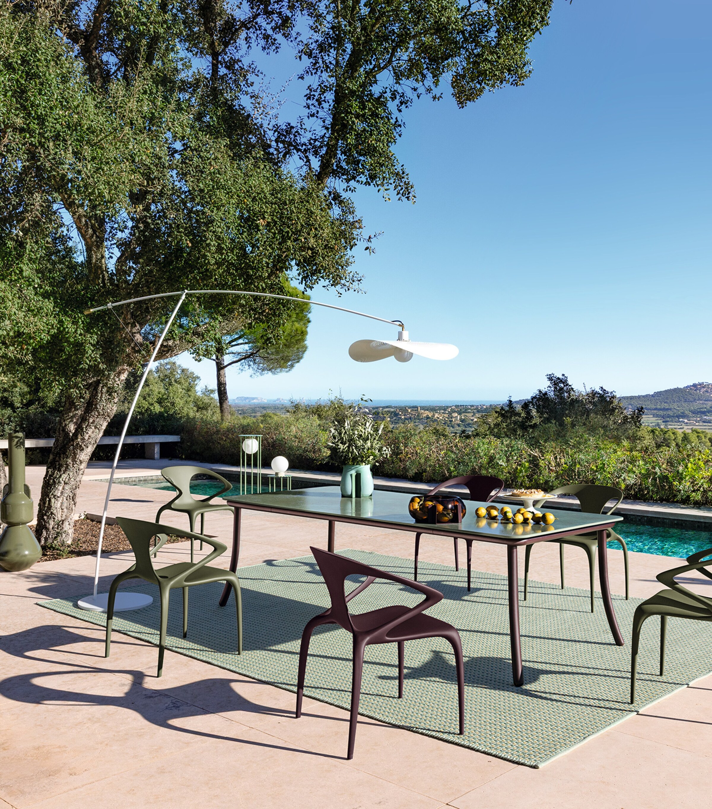 Roche Bobois RB O CATALINA OUTDOOR DINING TABLE. Verde Image 4