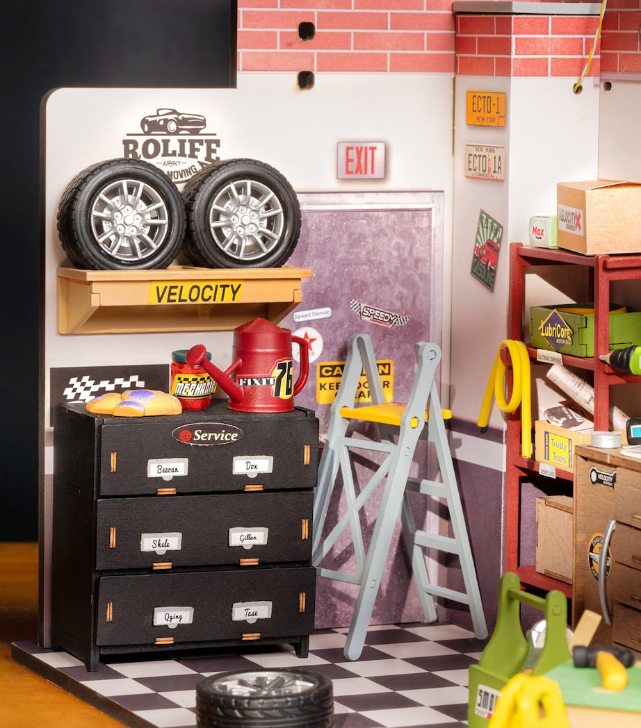 Garage Workshop Buildable Model MULTI Image 3