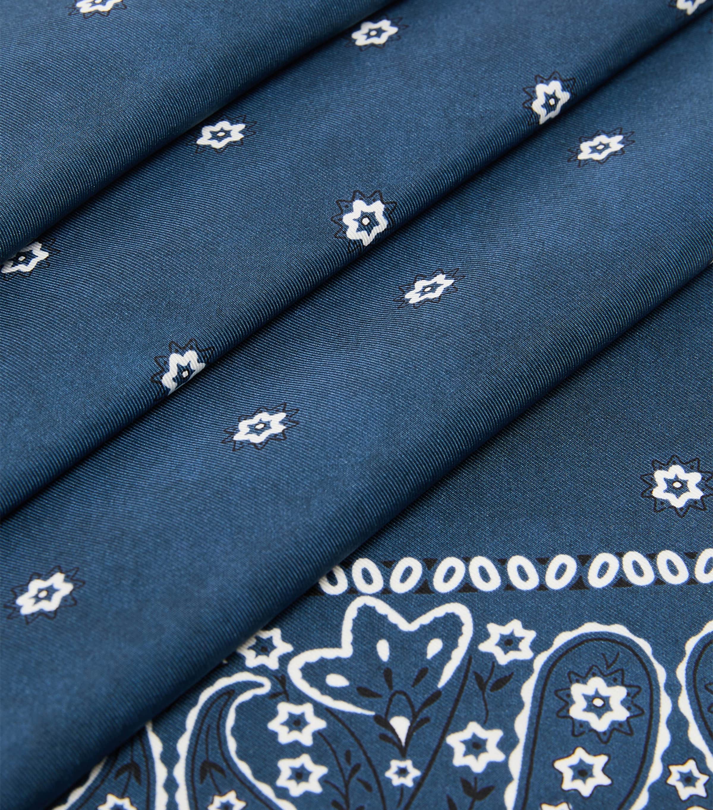 Weekend Max Mara Silk Paisley Scarf Midnightblue Image 3