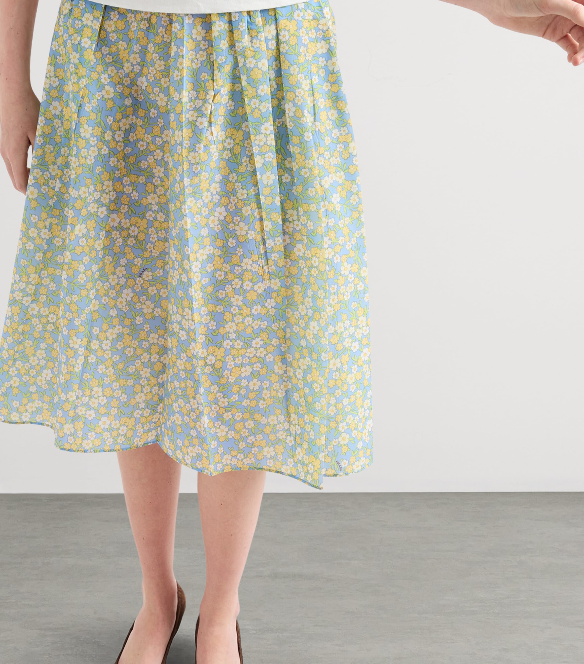 Prada Womens Pleated Floral Midi Skirt Image 4