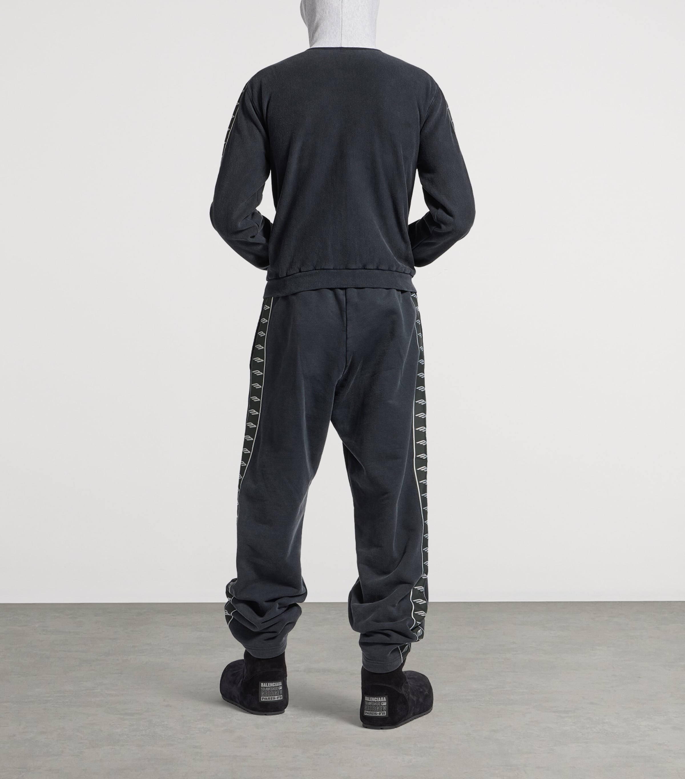 Oversized Logo Sweatpants 5466 Image 3