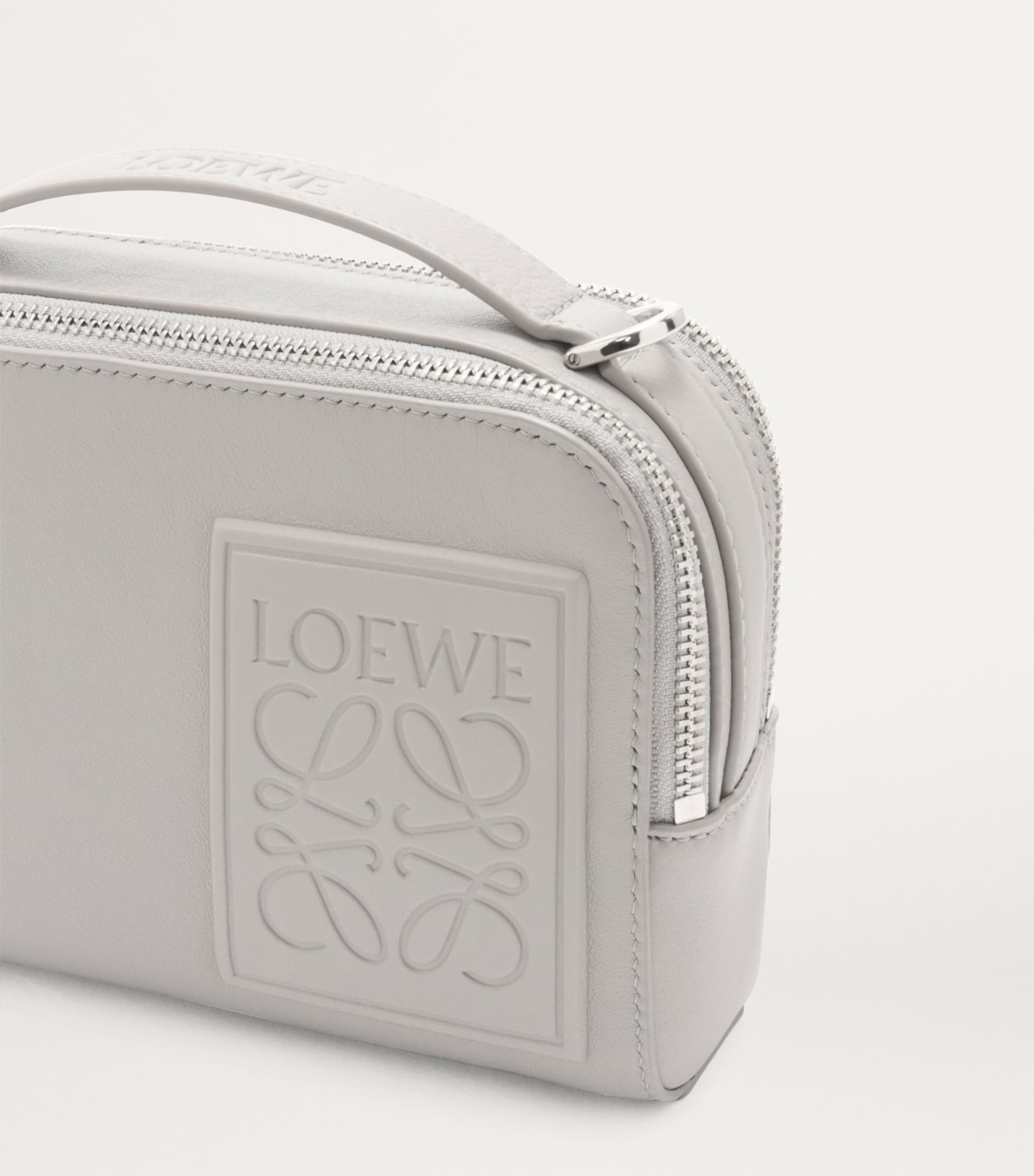 LOEWE Mini Leather Cross-Body Camera Bag | Harrods DE