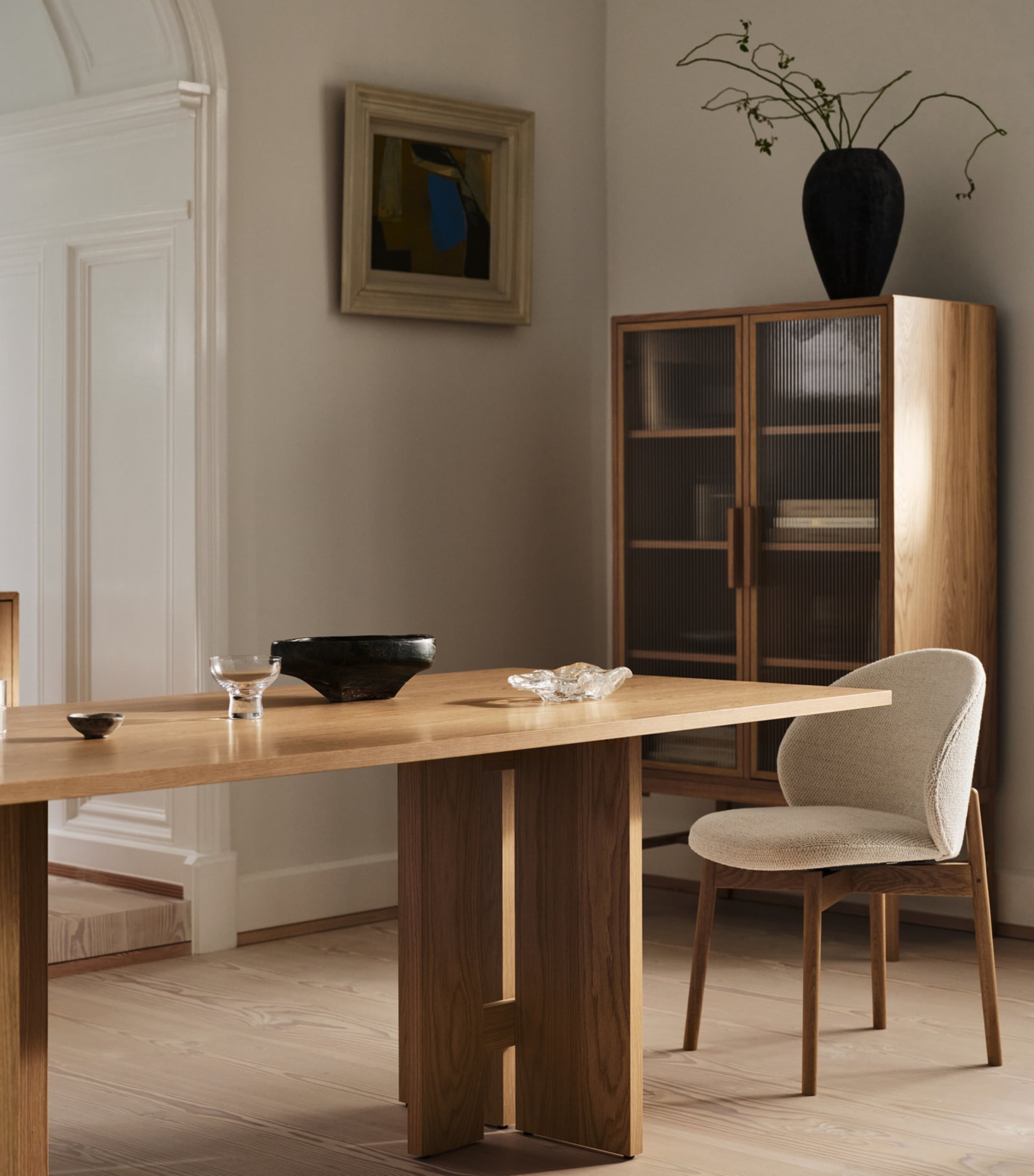 BoConcept Large Oak Axo Dining Table Natural Oak Image 6
