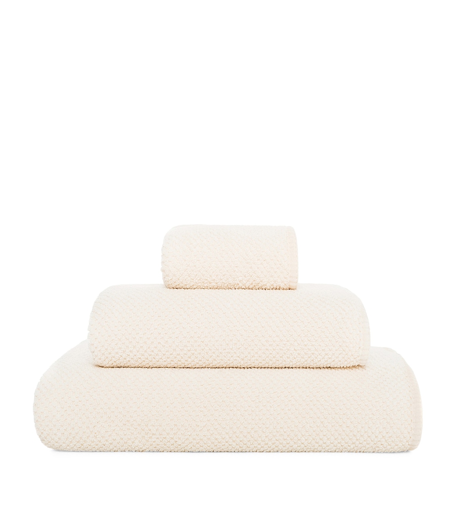 Bee Waffle Bath Sheet (90cm x 180cm) NATURAL Image 1