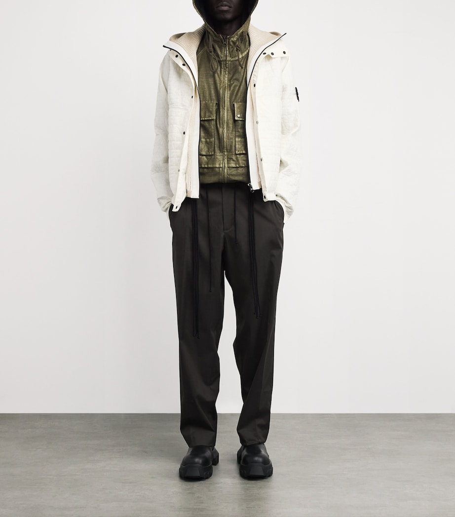 Nylon Quilted Bomber Jacket V0093 Image 2