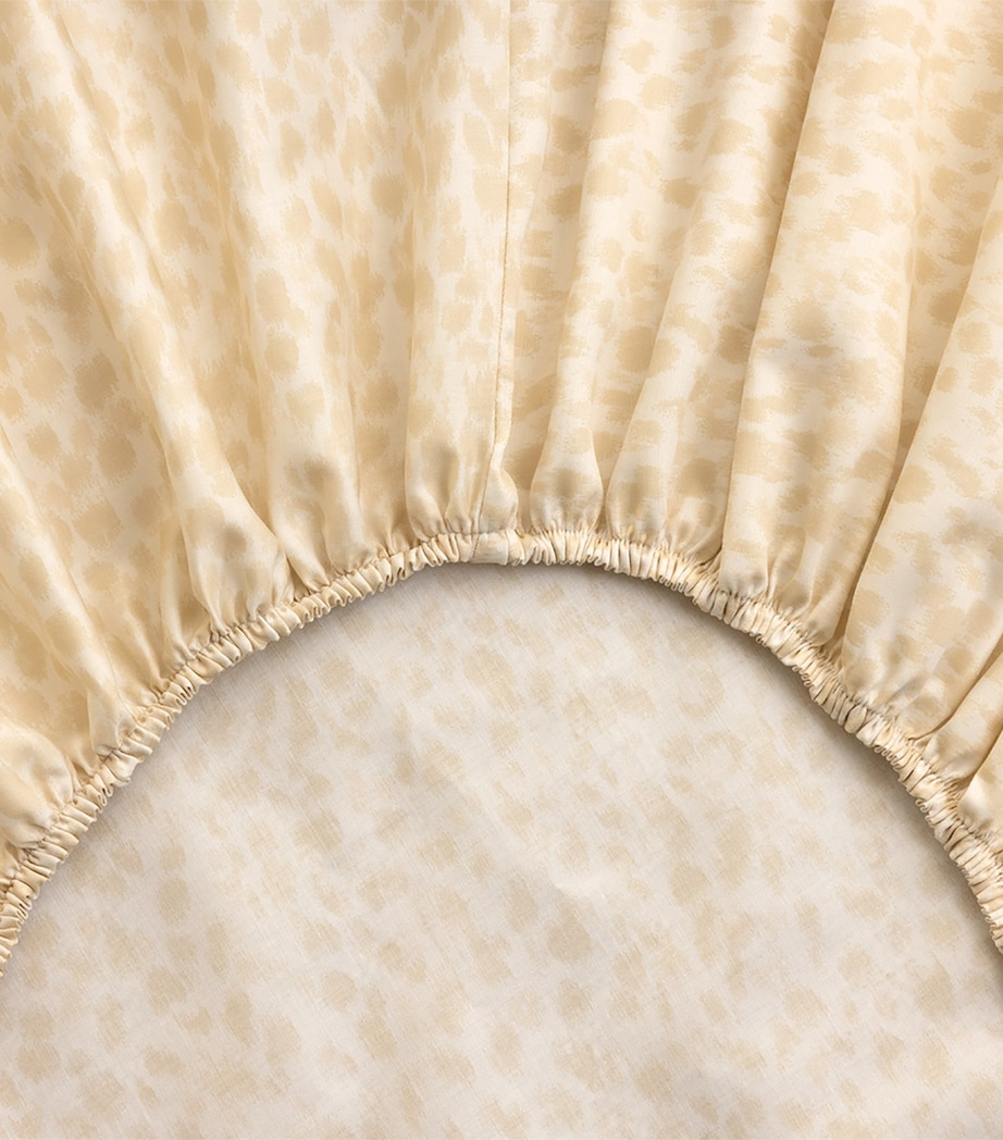 Contes King Fitted Sheet (150cm x 200cm) MULTICOLOURED Image 3