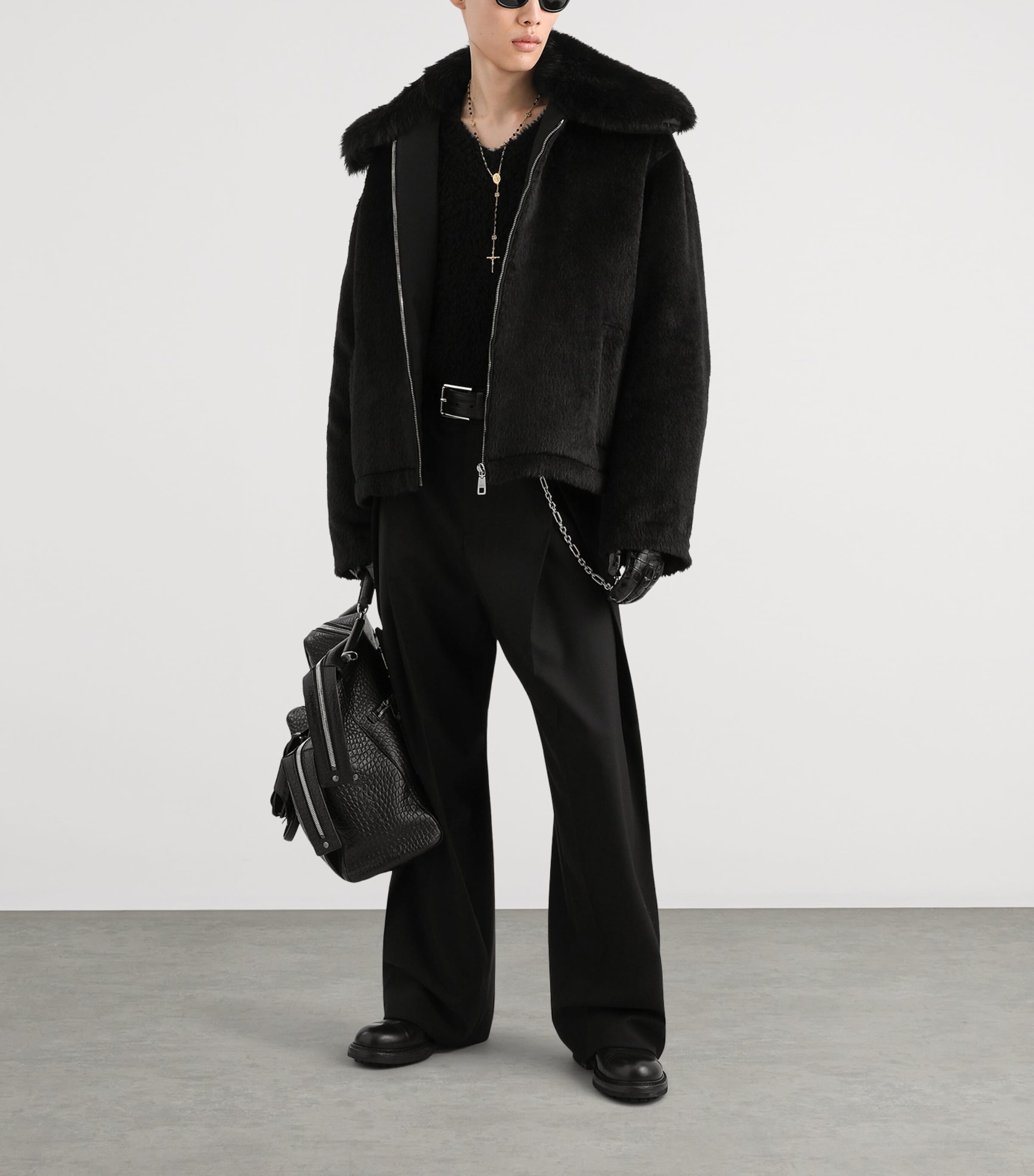 Dolce&Gabbana Mens Virgin wool Pleated Trousers Black Image 2