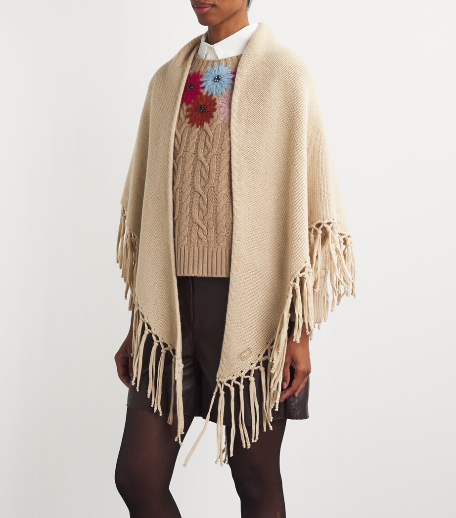 Weekend Max Mara Virgin Wool Fringed Shawl Beige Image 3