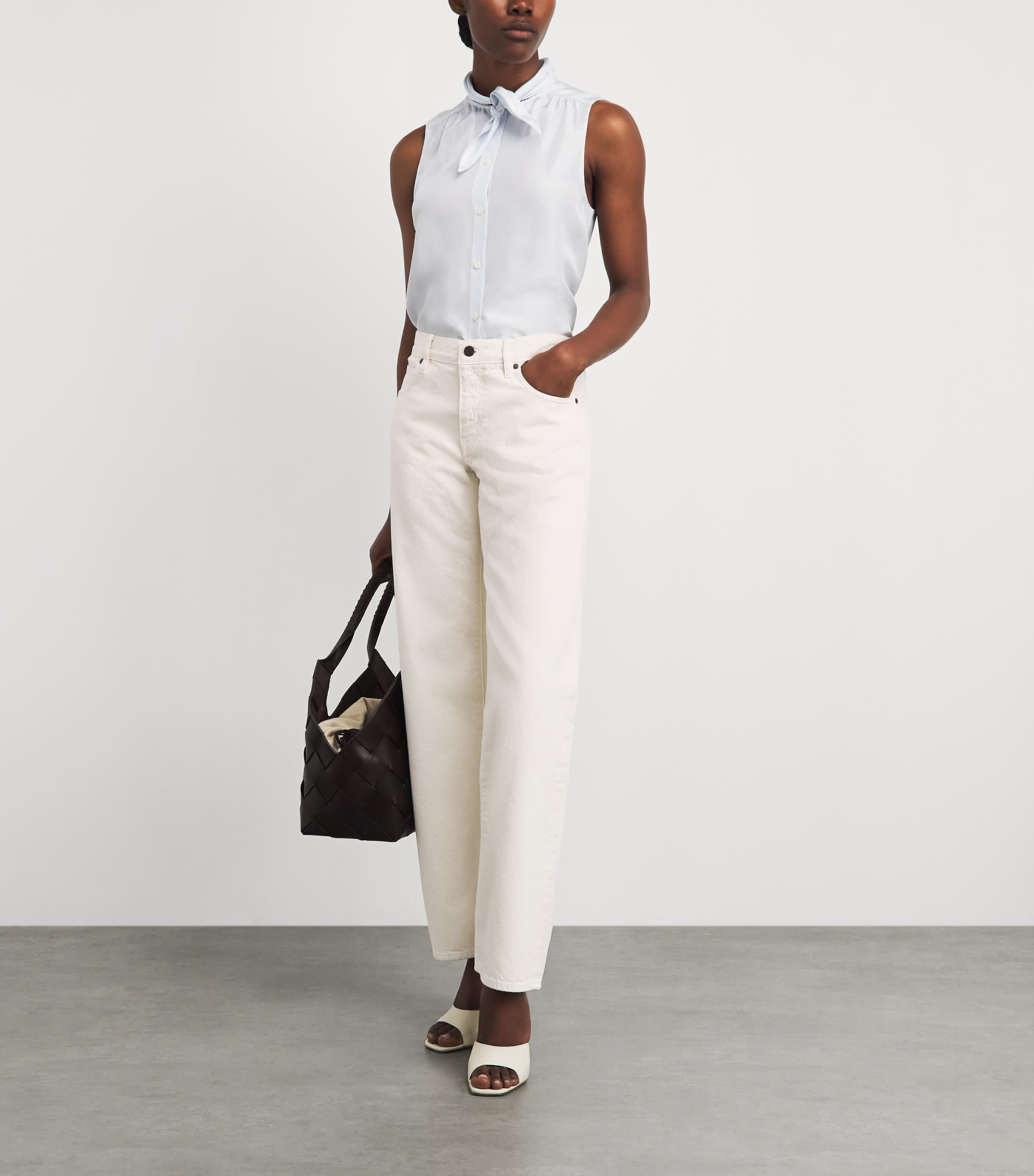 FRAME Womens The Saturday Low-Rise Straight Jeans Shell Image 2