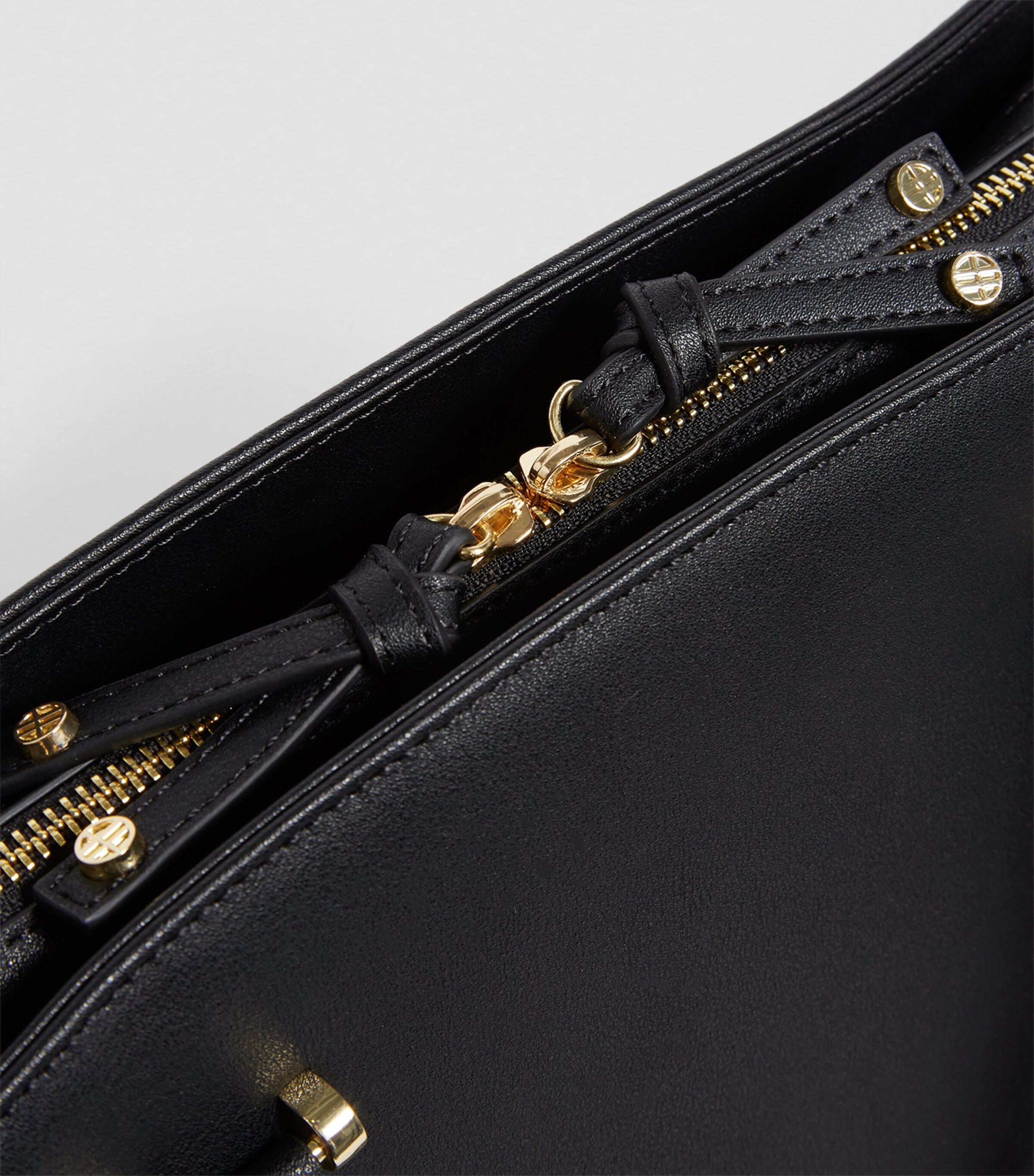 St James Shoulder Bag BLUE Image 7