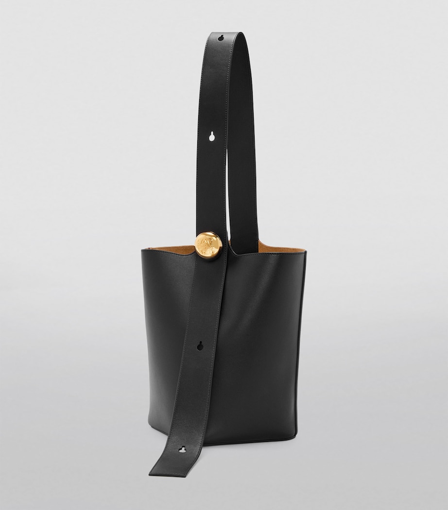 Medium Pebble-Calfskin Bucket Bag BLACK Image 5