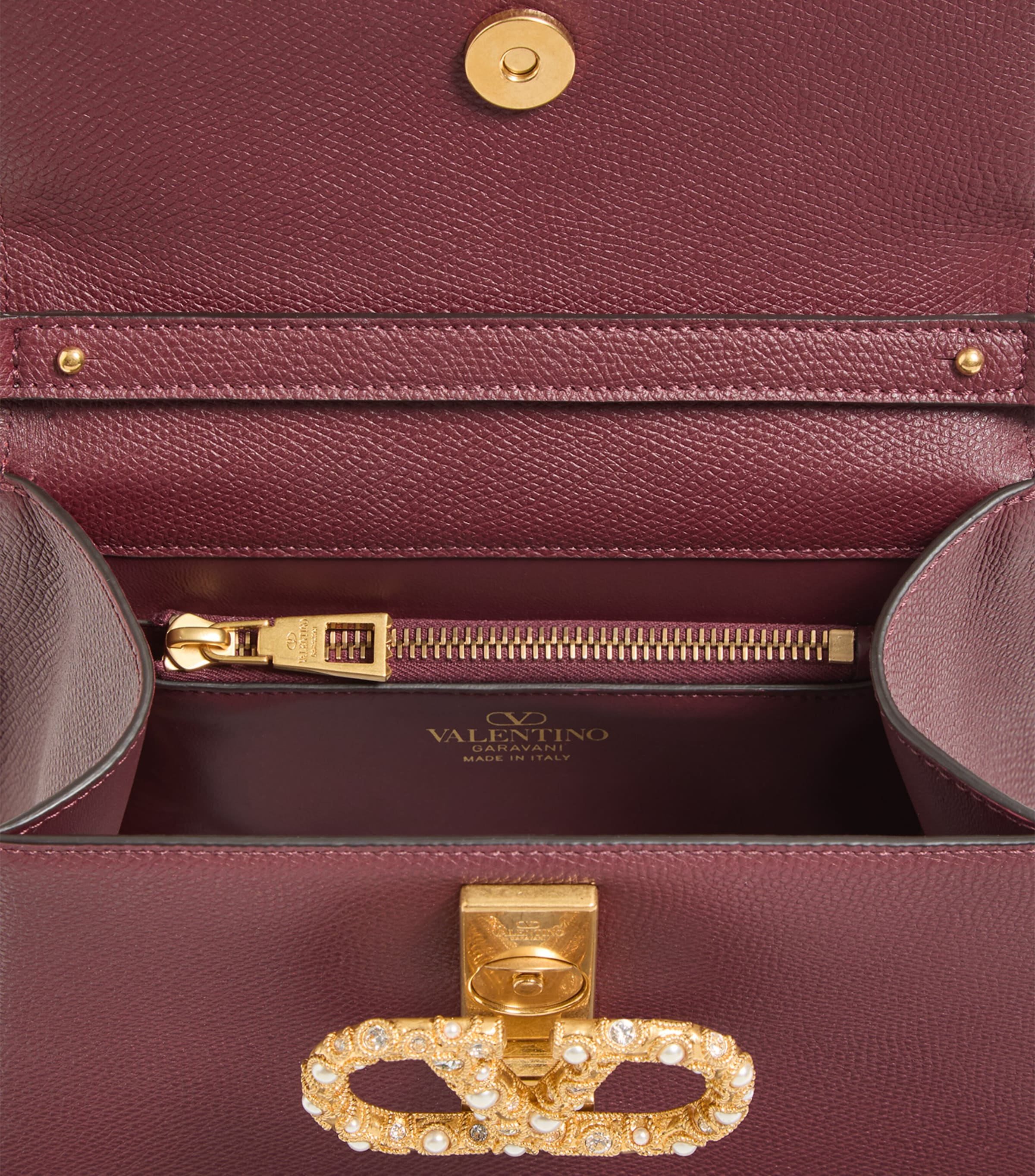 VALENTINO スクエアフレムサンクラス VLS107C55 WHTGLD Valentino Garavani Small Calf Leather Embellished VSLING Top