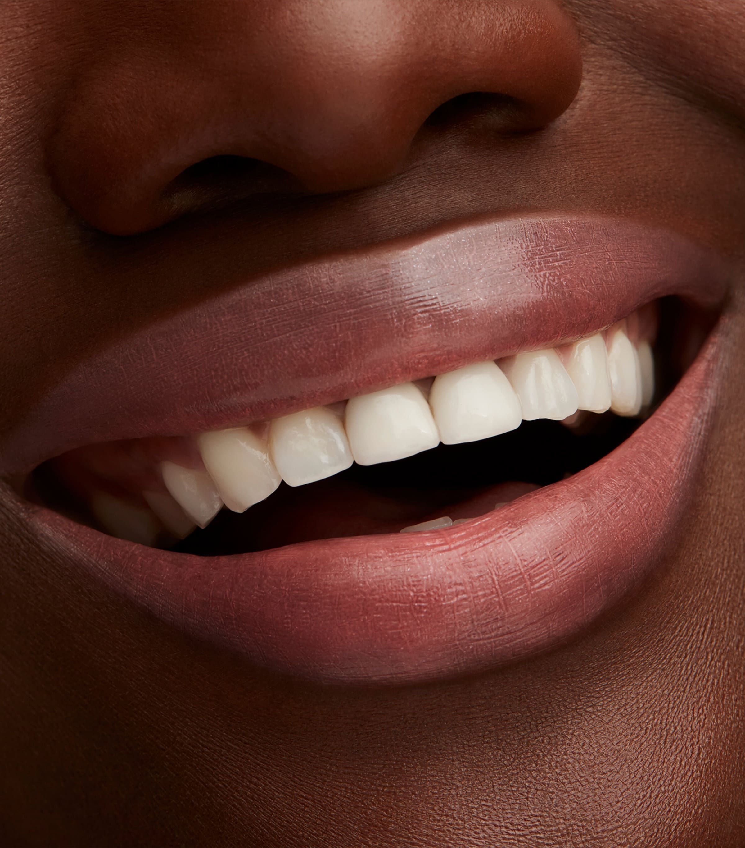 Lustreglass Sheer-Shine Lipstick $ELLOUT Image 8