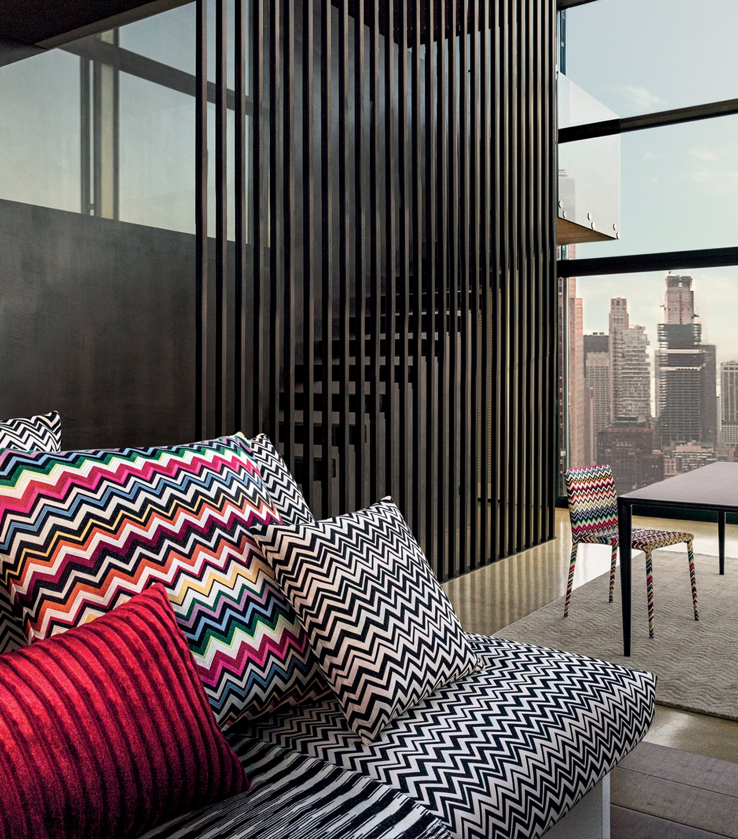 Zigzag Belfast Cushion (40cm x 40cm) NO COLOUR Image 4