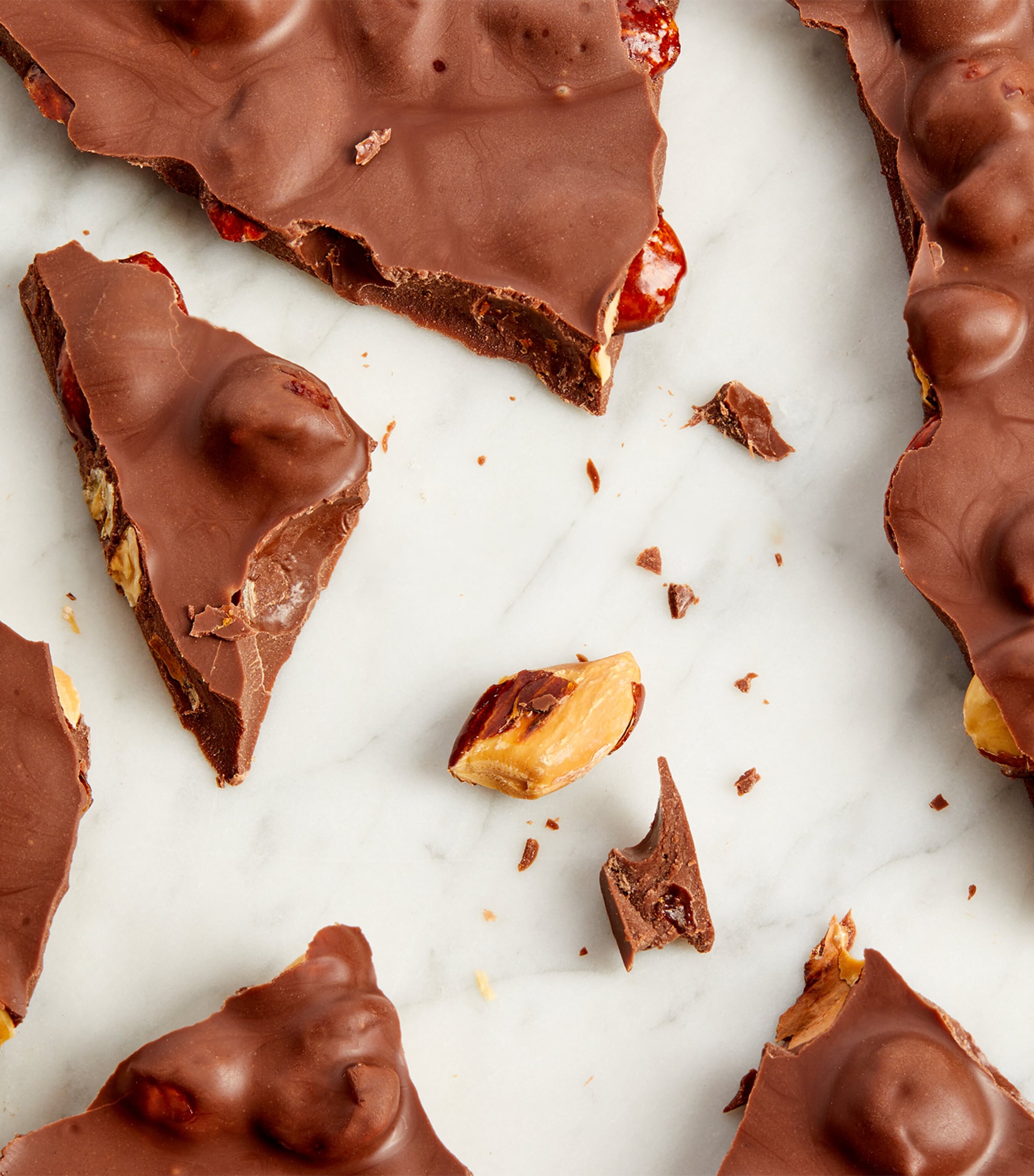 Almond and Hazelnut Chocolate Slab (260g) NO COLOUR Image 4