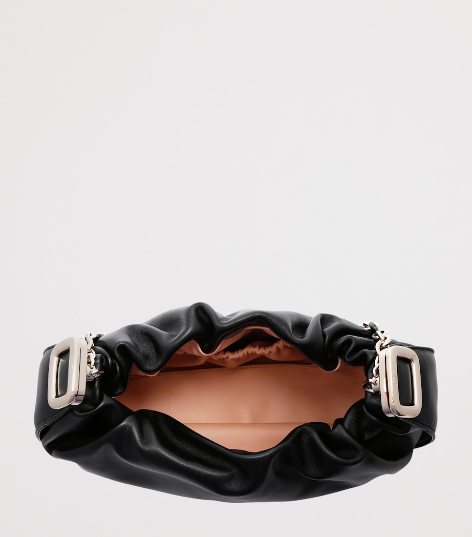 Roger Vivier Medium Leather Choc Royal Shoulder Bag Black Image 2