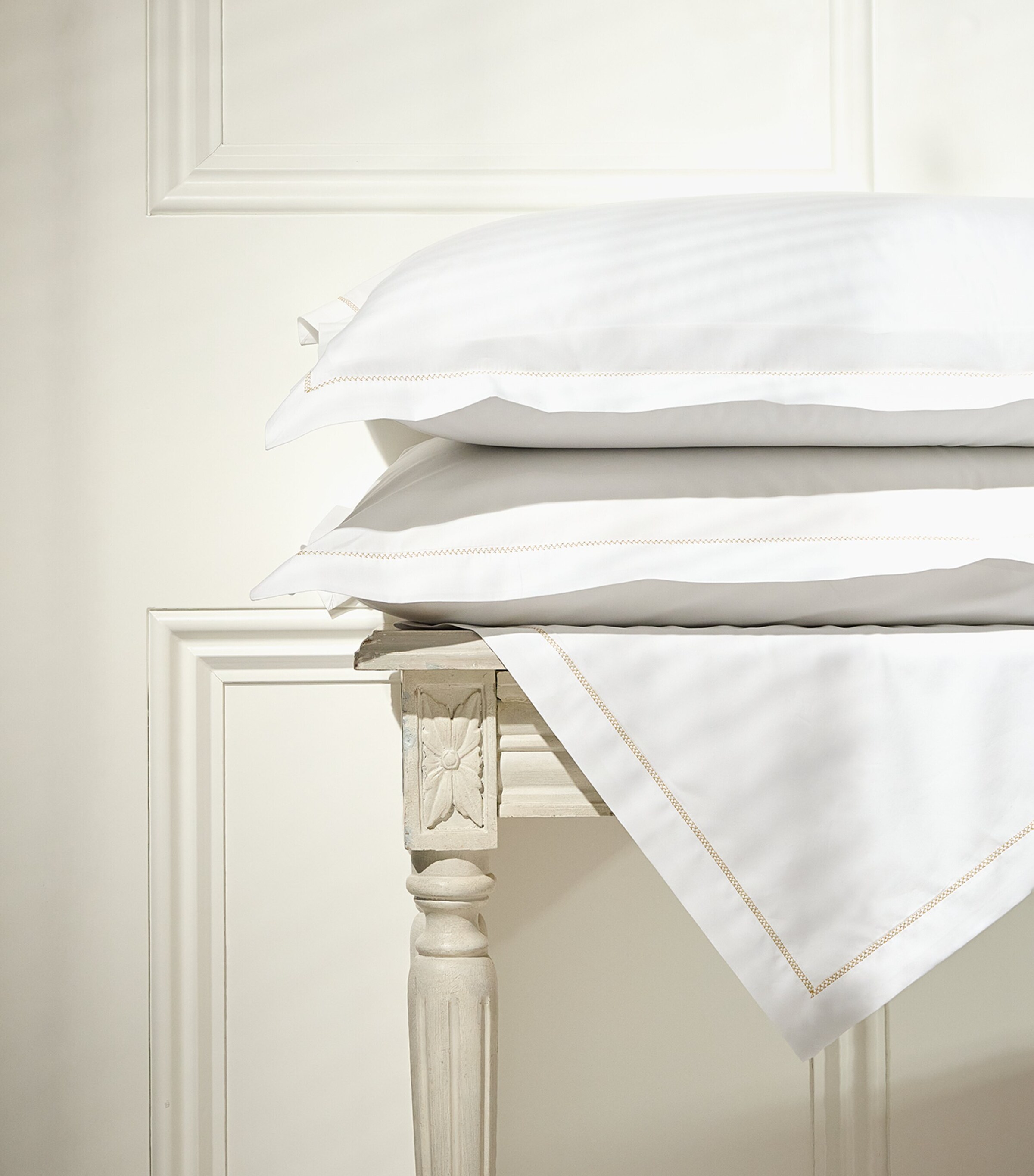 Celso De Lemos Ivy Boudoir Pillowcase (30cm x 40cm) Gold Image 5