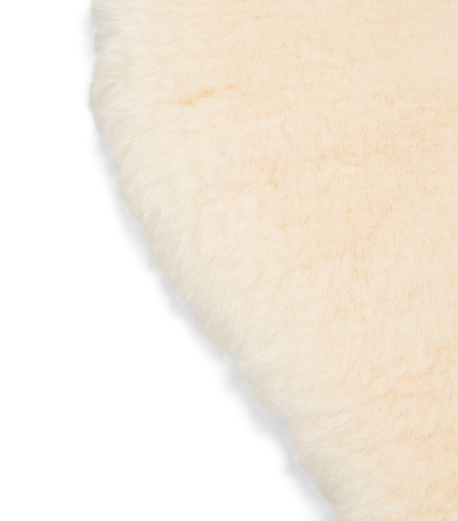 Sheepskin Wrigglemat MILK Image 2