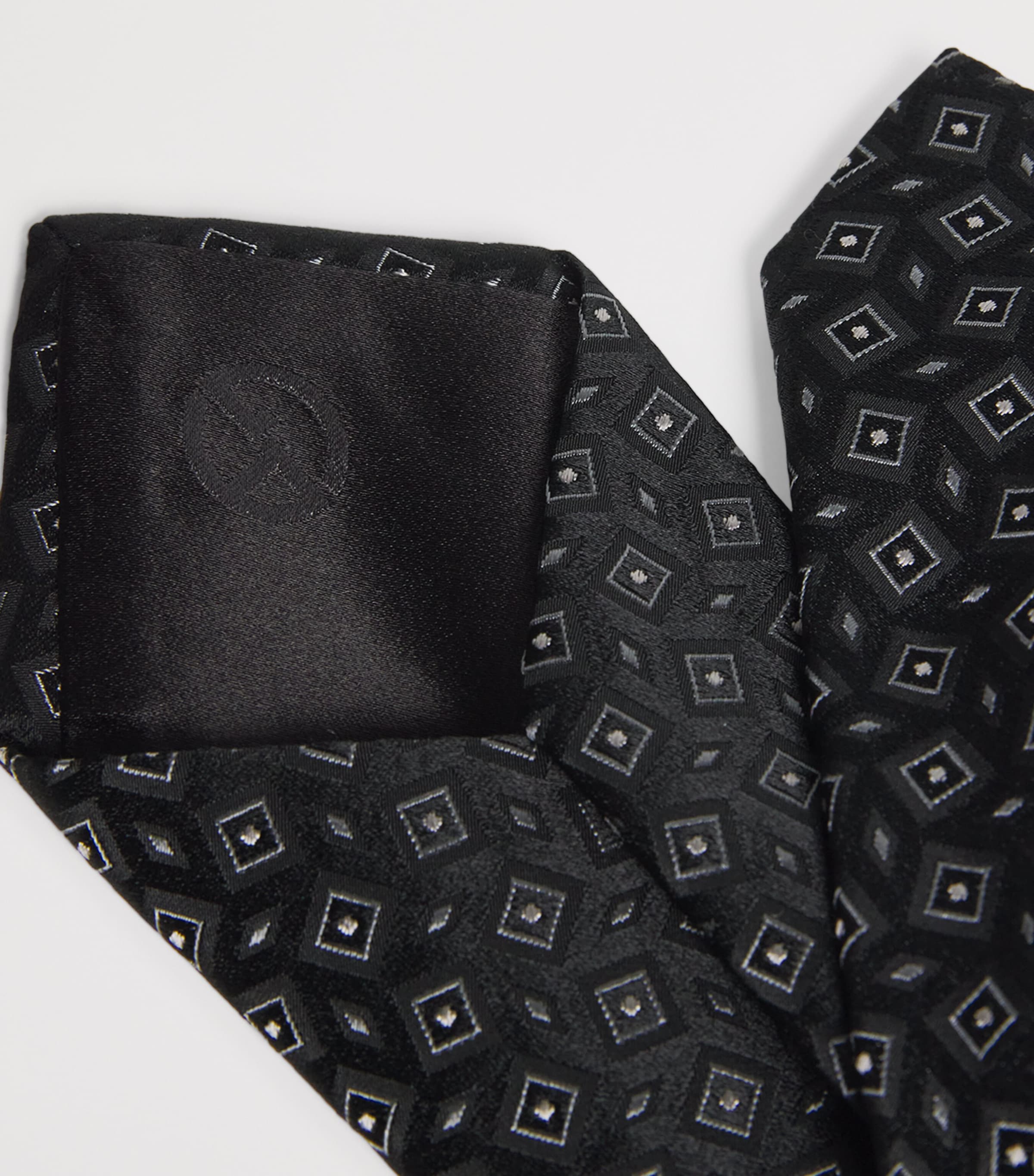 Giorgio Armani Silk Geometric Jacquard Tie | Men Accessories | Ties | Neckties | Silk Ties | Designers | Giorgio Armani | Men New In | Mens Accessories | Partywear | Mens | Accessories Giorgio Armani Silk Geometric Jacquard Tie | Men Accessories | Ties | Neckties | Silk Ties | Designers | Giorgio Armani | Men New In | Mens Accessories | Partywear | Mens | Accessories