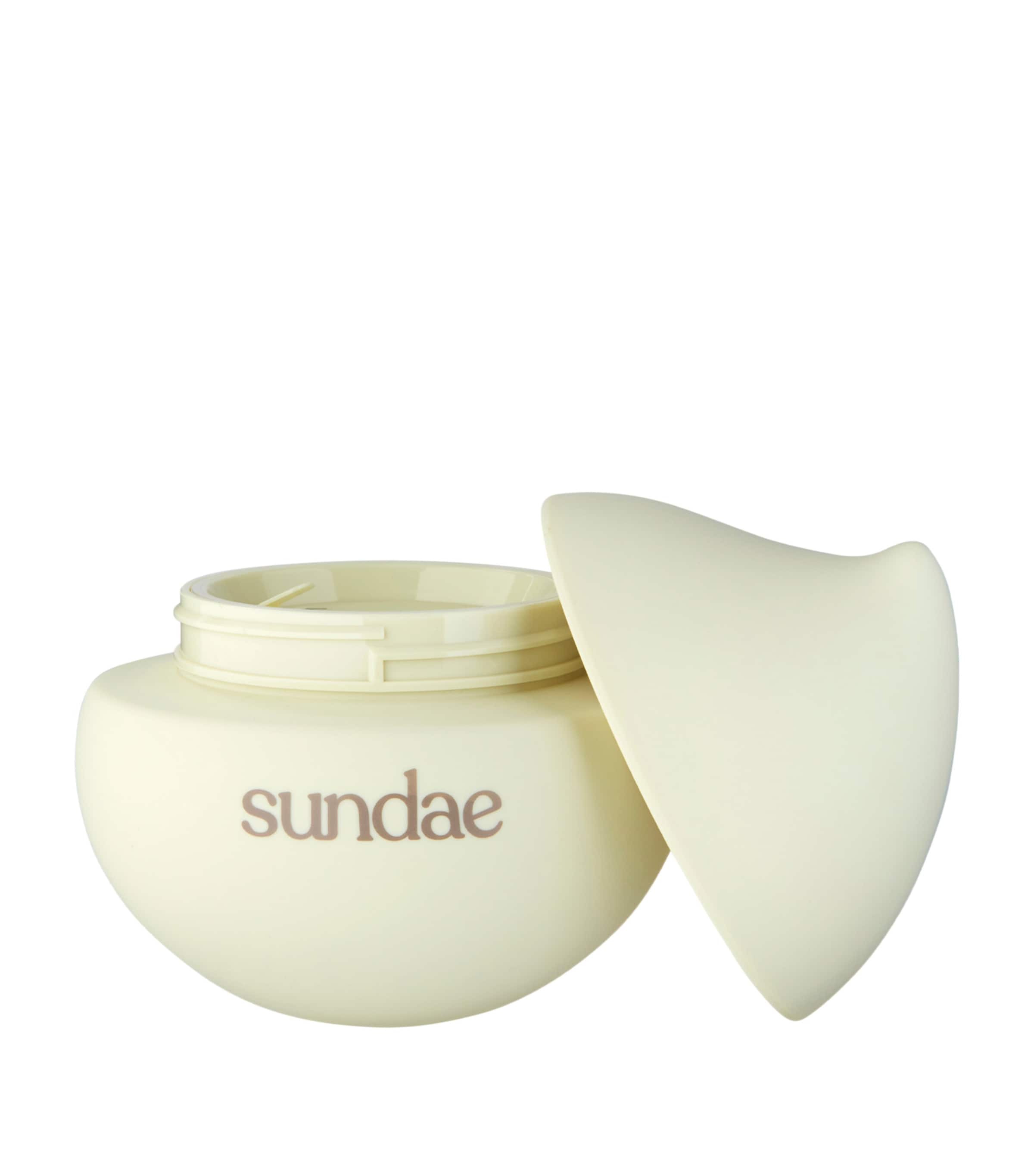 Sundae Body Velvety Vanilla Body Whip Moisturiser (220ml) Image 3