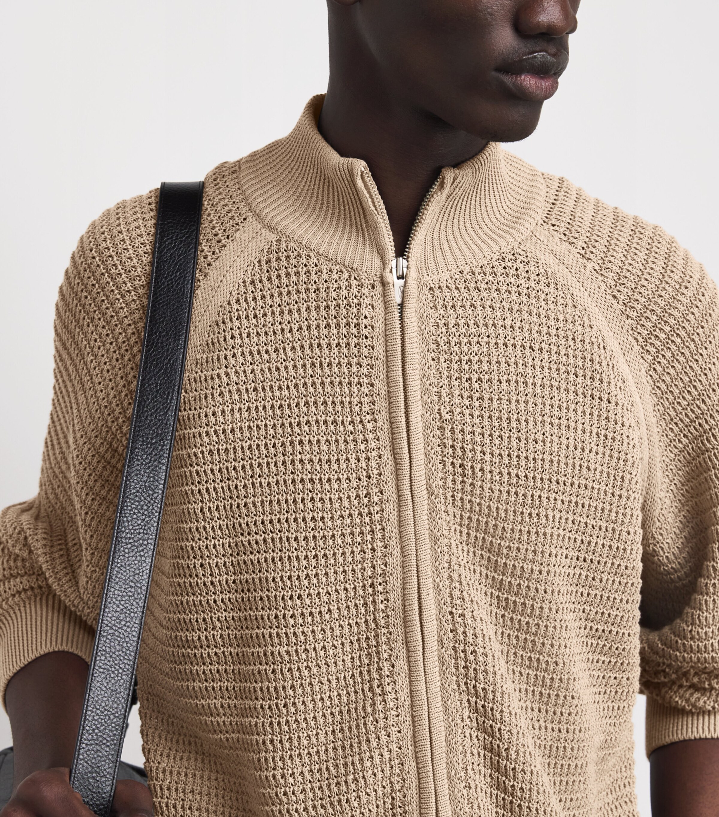 Le 17 Septembre Mens Open-Knit Zip-Up Cardigan Beige Image 5