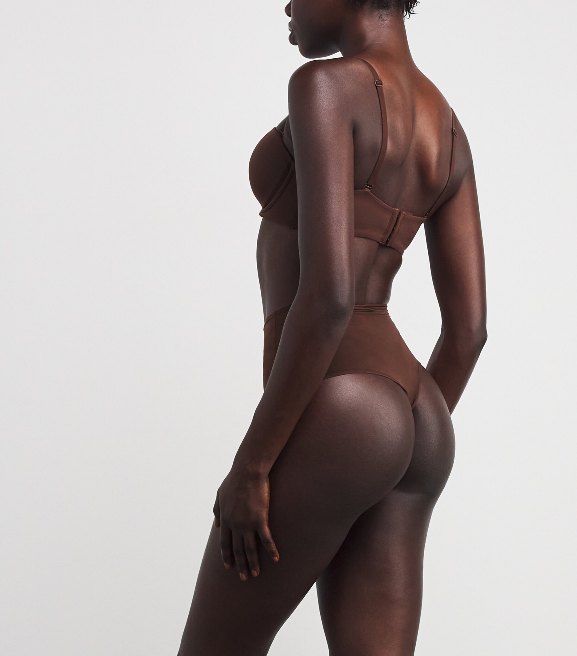 Fits Everybody Strapless Bra COCOA Image 3