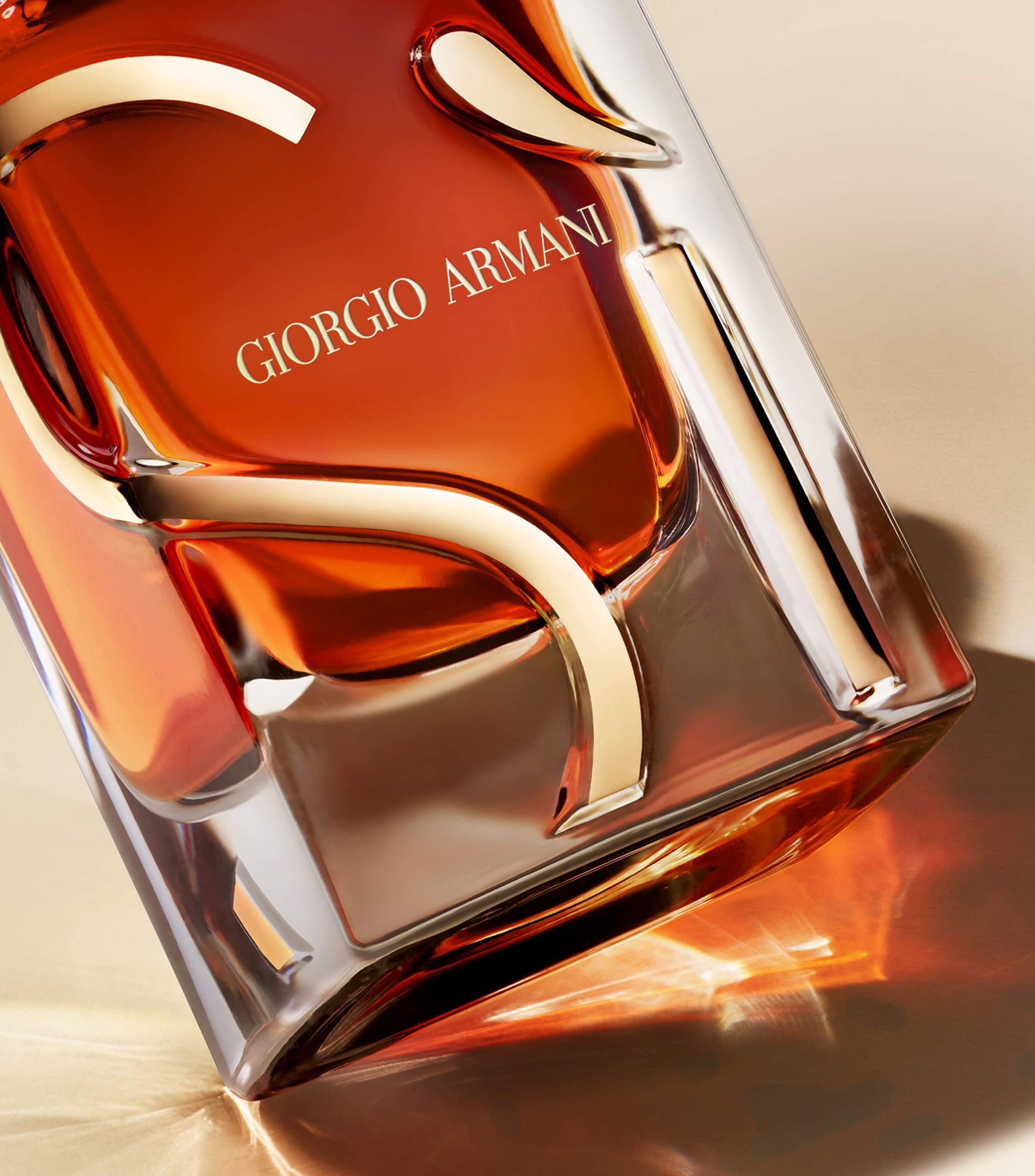 Armani Si Parfum (100ml) | Perfume | Womens Perfume | Mens Aftershave | Unisex Perfumes | Designers | Armani Armani Si Parfum (100ml) | Perfume | Womens Perfume | Mens Aftershave | Unisex Perfumes | Designers | Armani