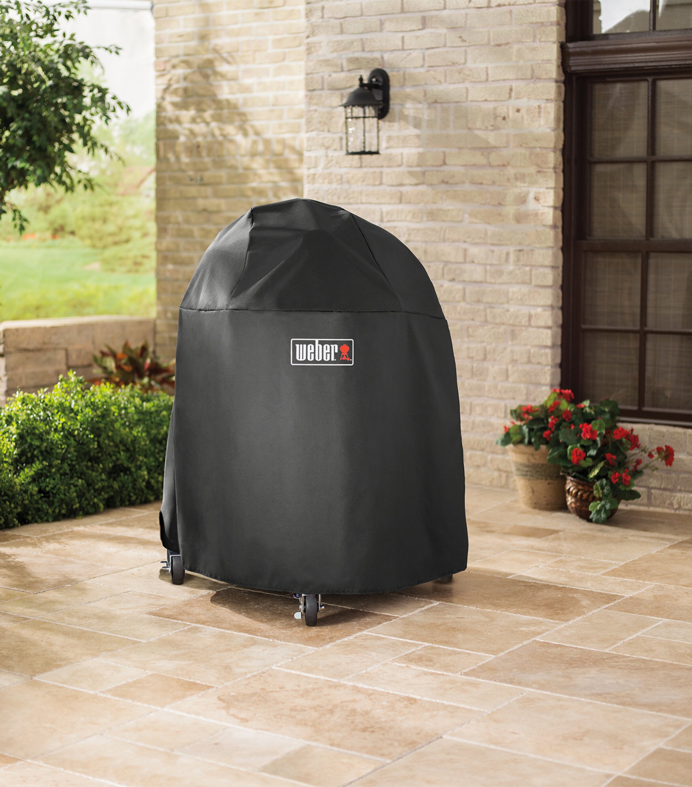 Premium Barbecue Cover BLACK Image 3