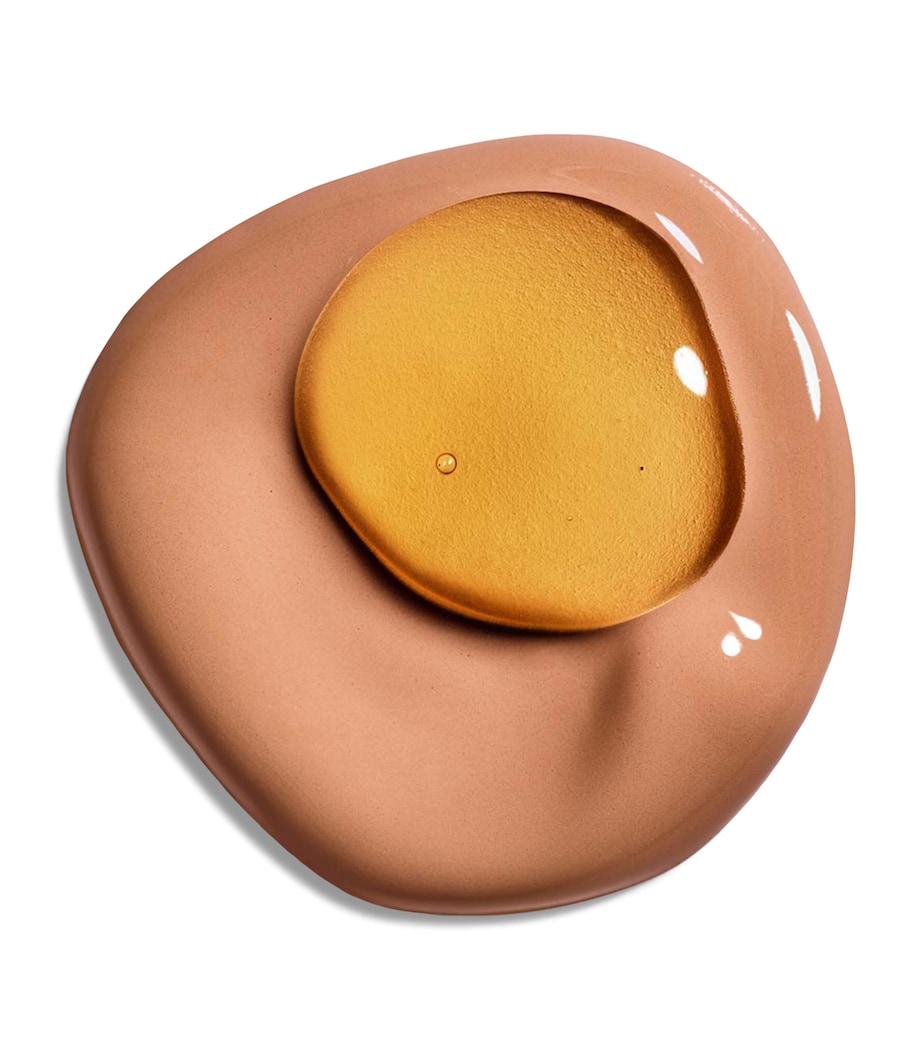 Clarins Double Serum Foundation Image 4