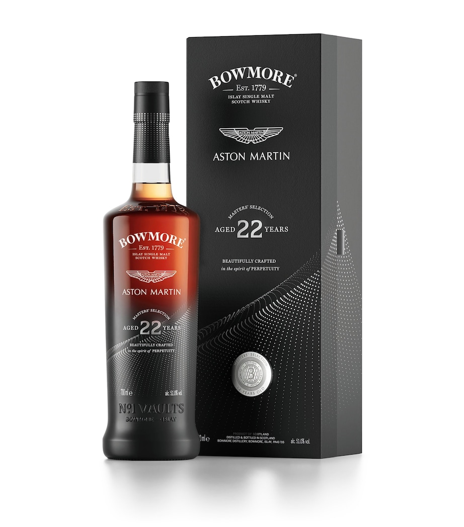 x Aston Martin Masters Selection Edition 3 22-Year-Old Single-Malt Scotch Whisky (70cl) NO COLOUR Image 1