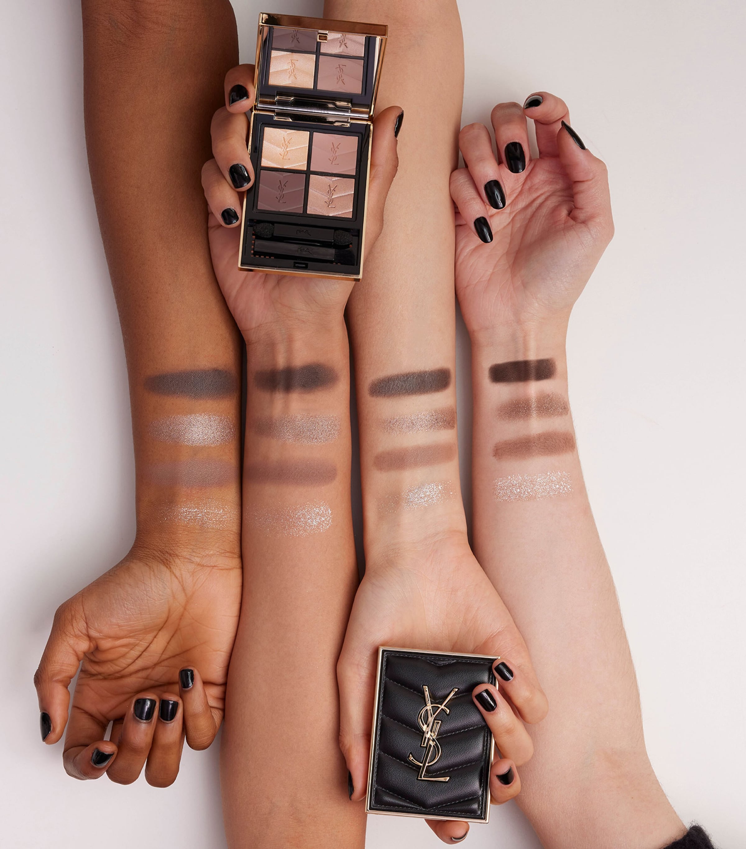 Couture Mini Clutch Mini Eyeshadow Palette 720 Image 5