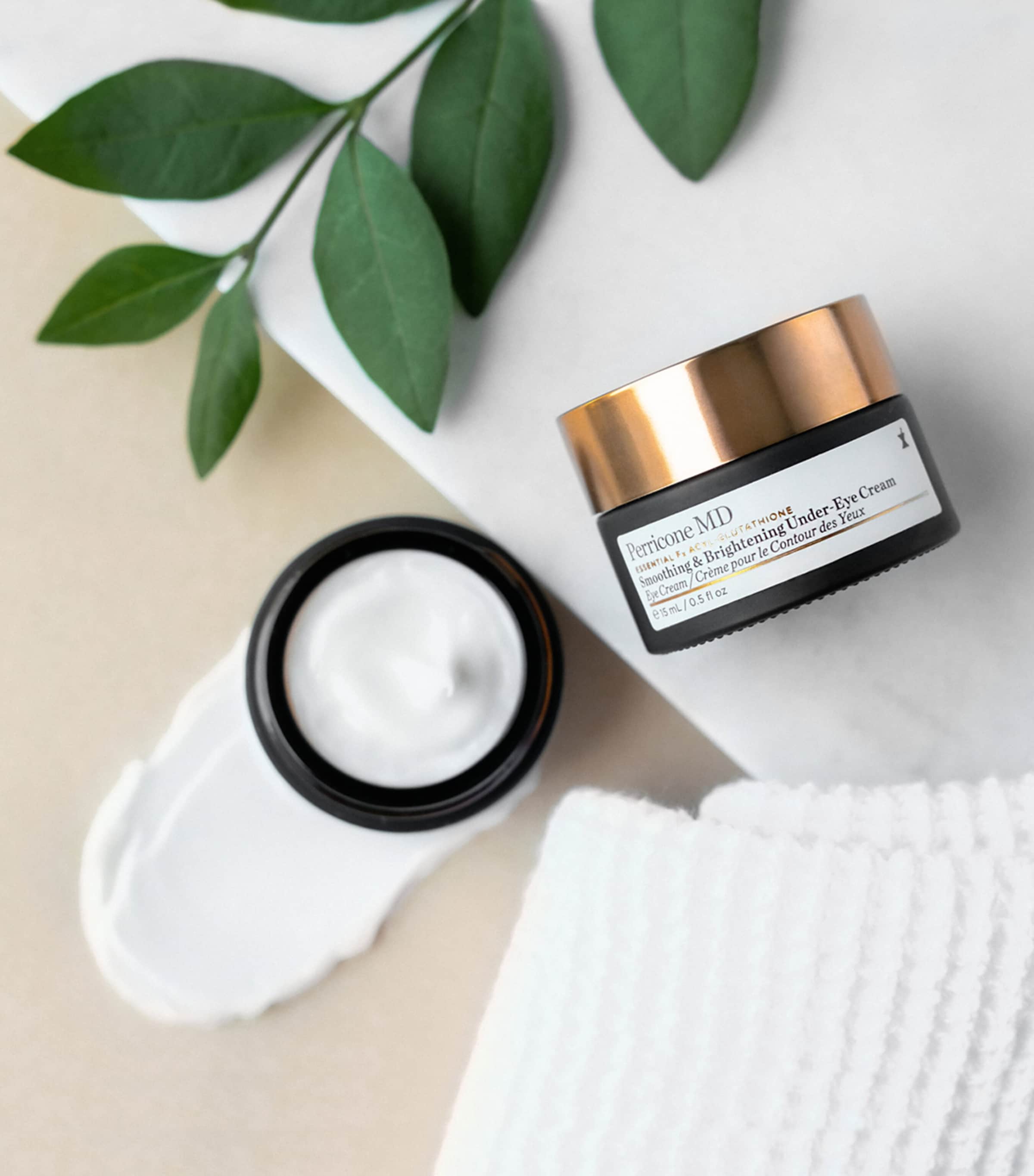 Perricone MD Essential Fx Acyl-Glutathione Smoothing & Brightening Eye Cream Image 3