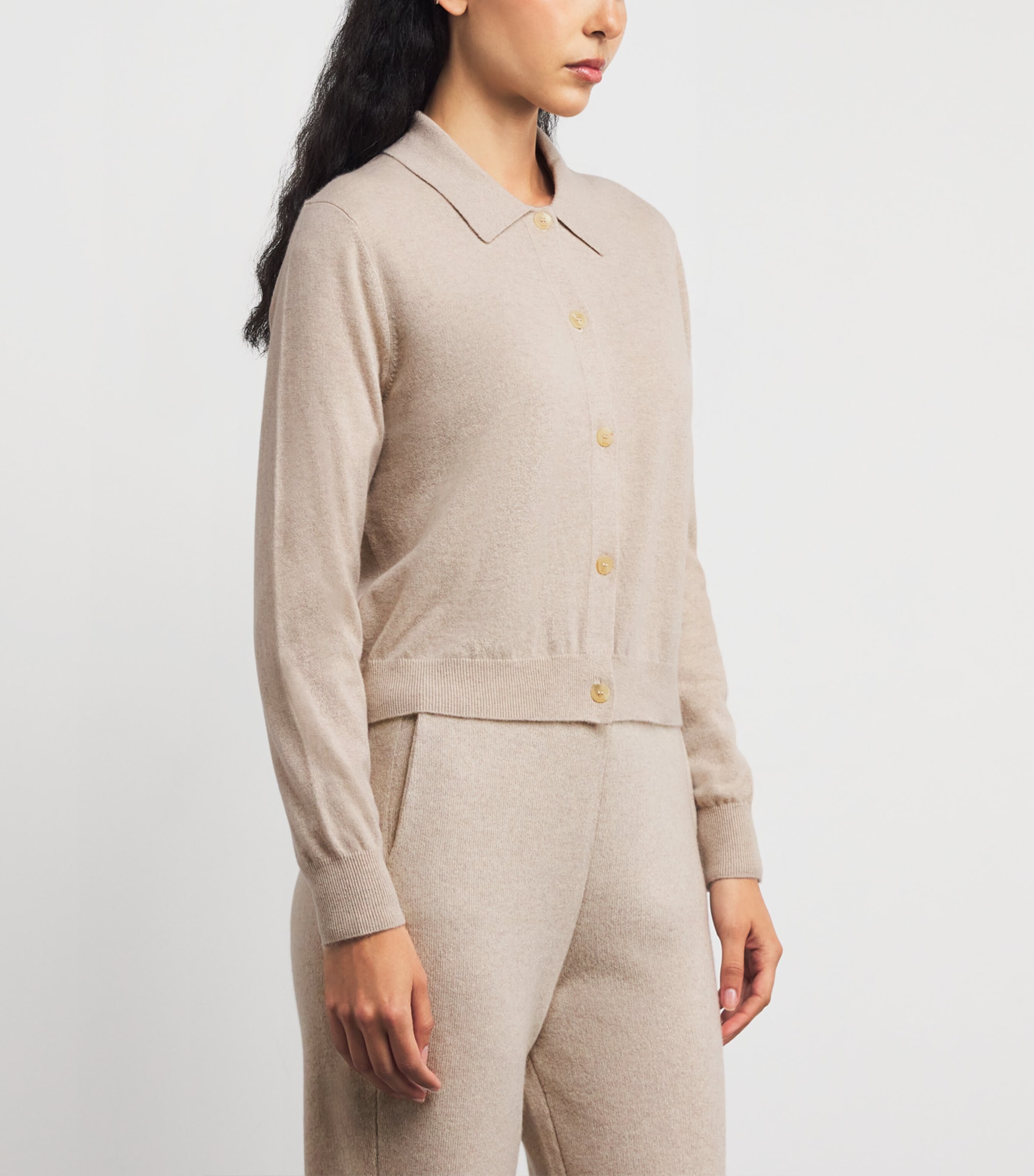 arch 4 Womens Cashmere Collared Wrexham Cardigan Feather Image 3