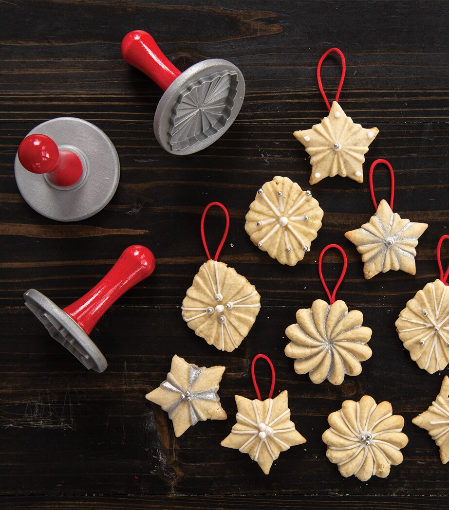 Nordic Ware Pretty Pleated Cookie Stamps Silver Image 6