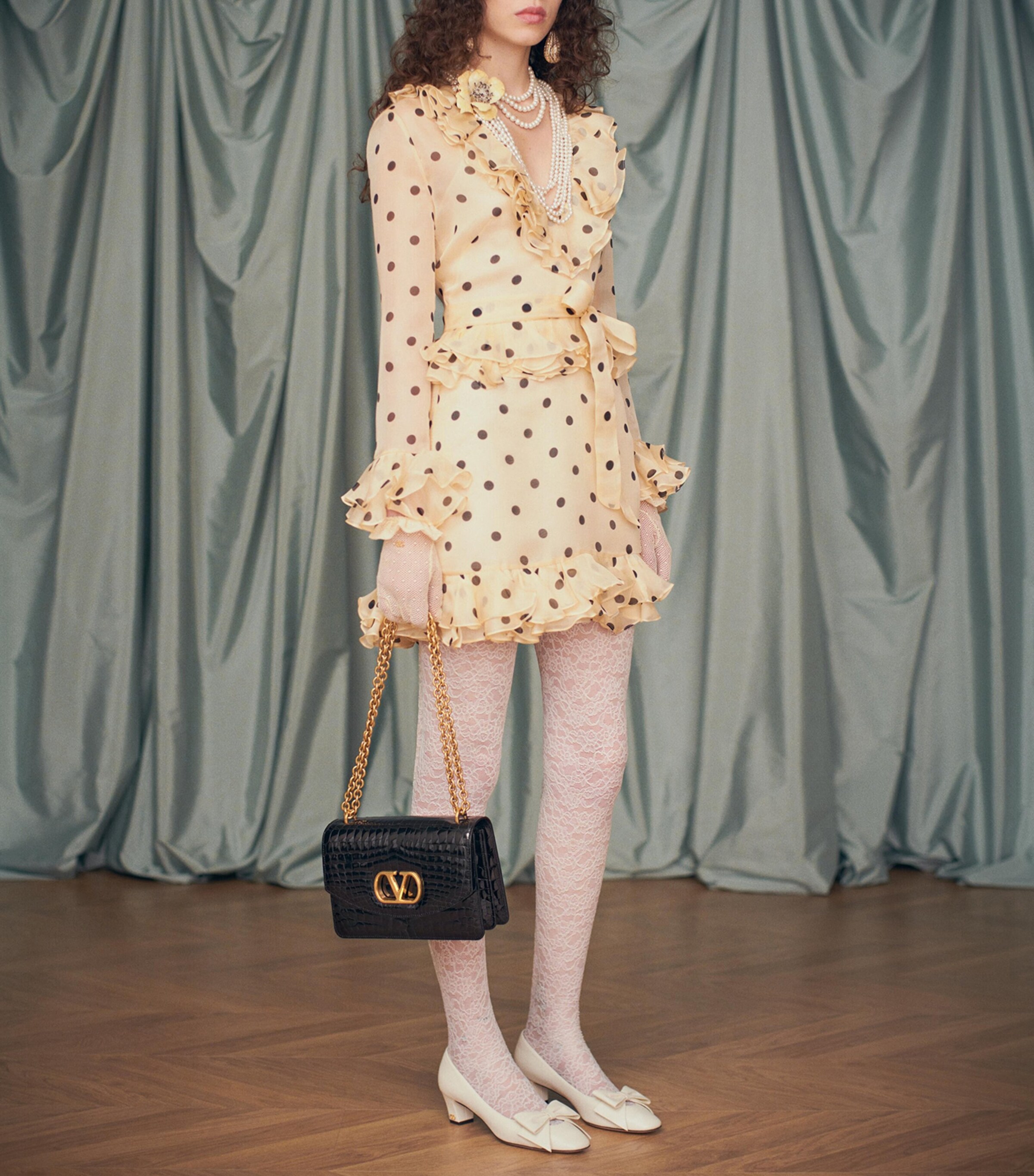 Calf Leather Vain Shoulder Bag 0NO Image 8