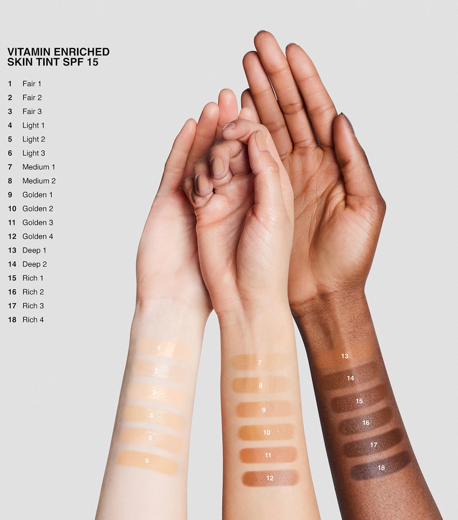 Vitamin Enriched Skin Tint GOLDEN 3 Image 5