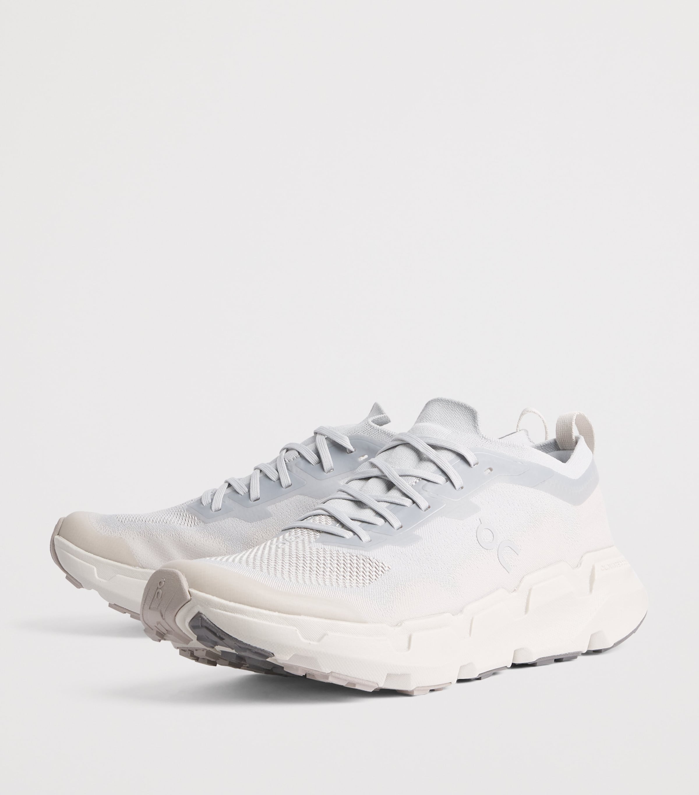 On Mens Cloudsoma Trainers Glacier | Pearl Image 3
