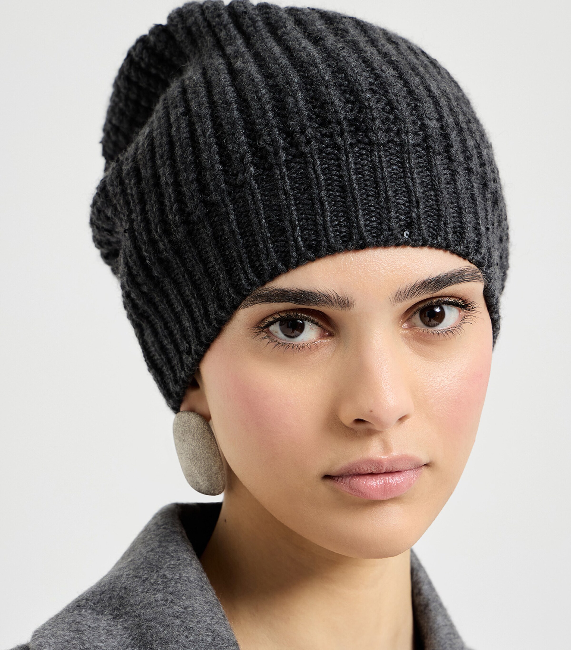 Brunello Cucinelli Cashmere-Silk Sequinned Beanie Image 2