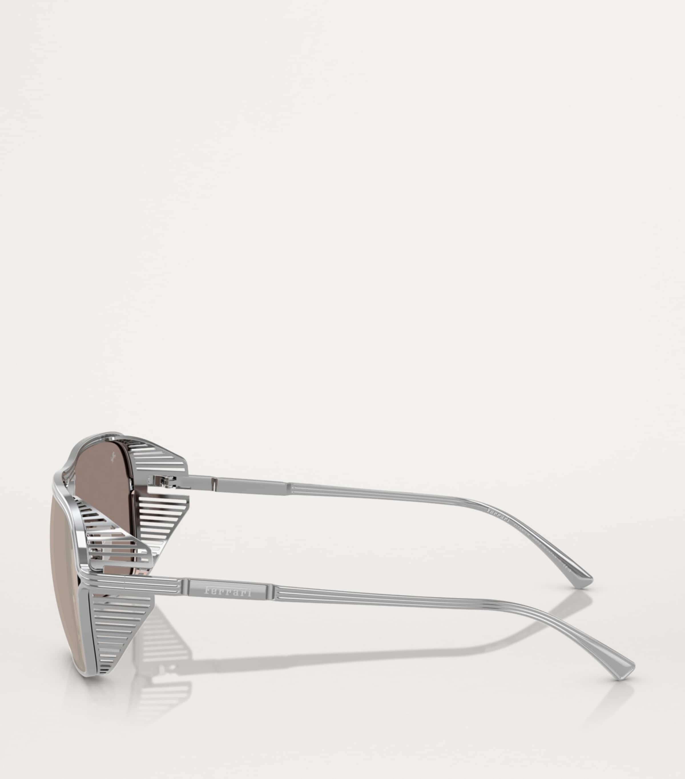 Logo-Detail Sunglasses 303/0V Image 3