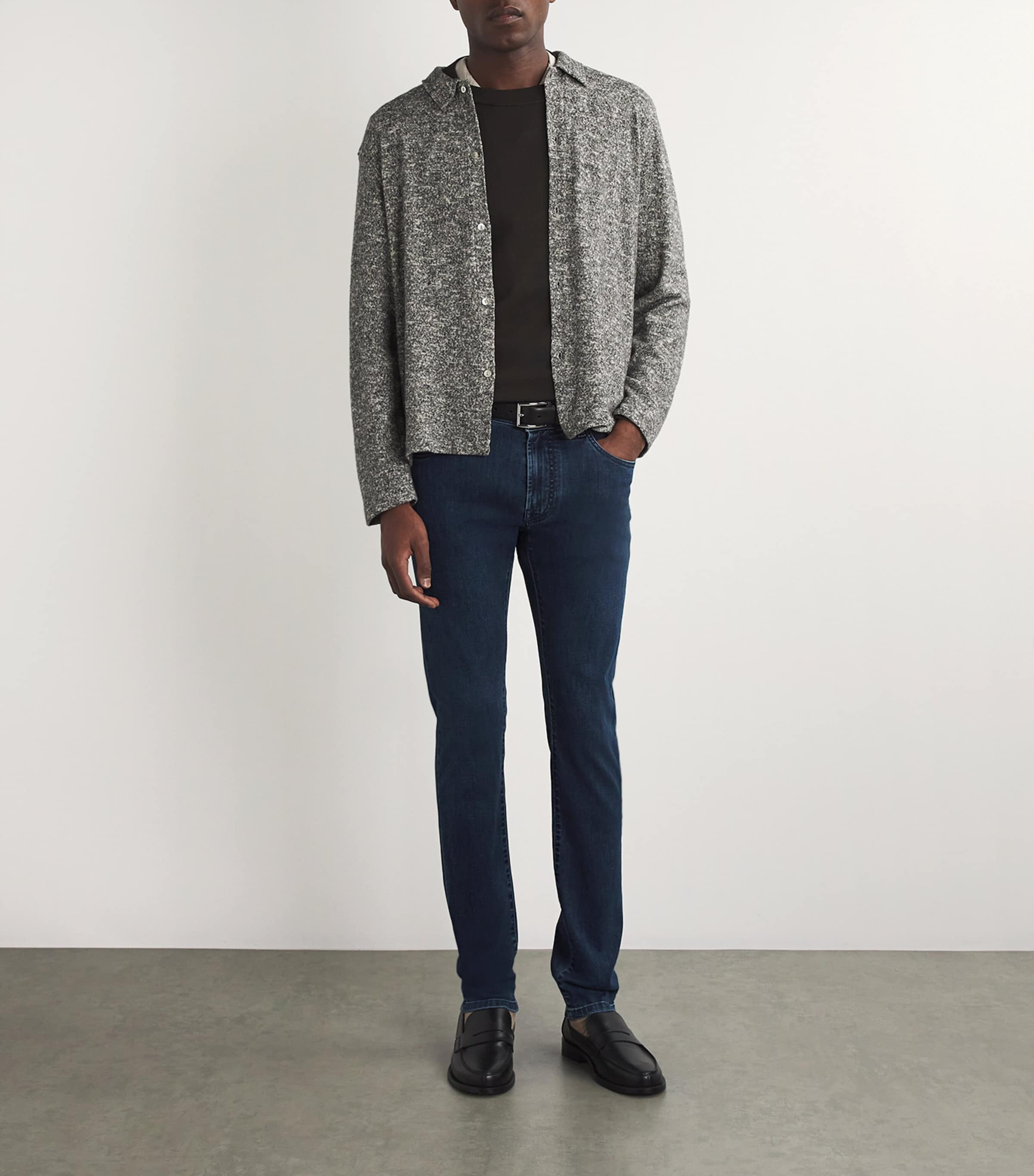 Embroidered-Logo Straight Jeans 003 CHINA BLUE Image 2