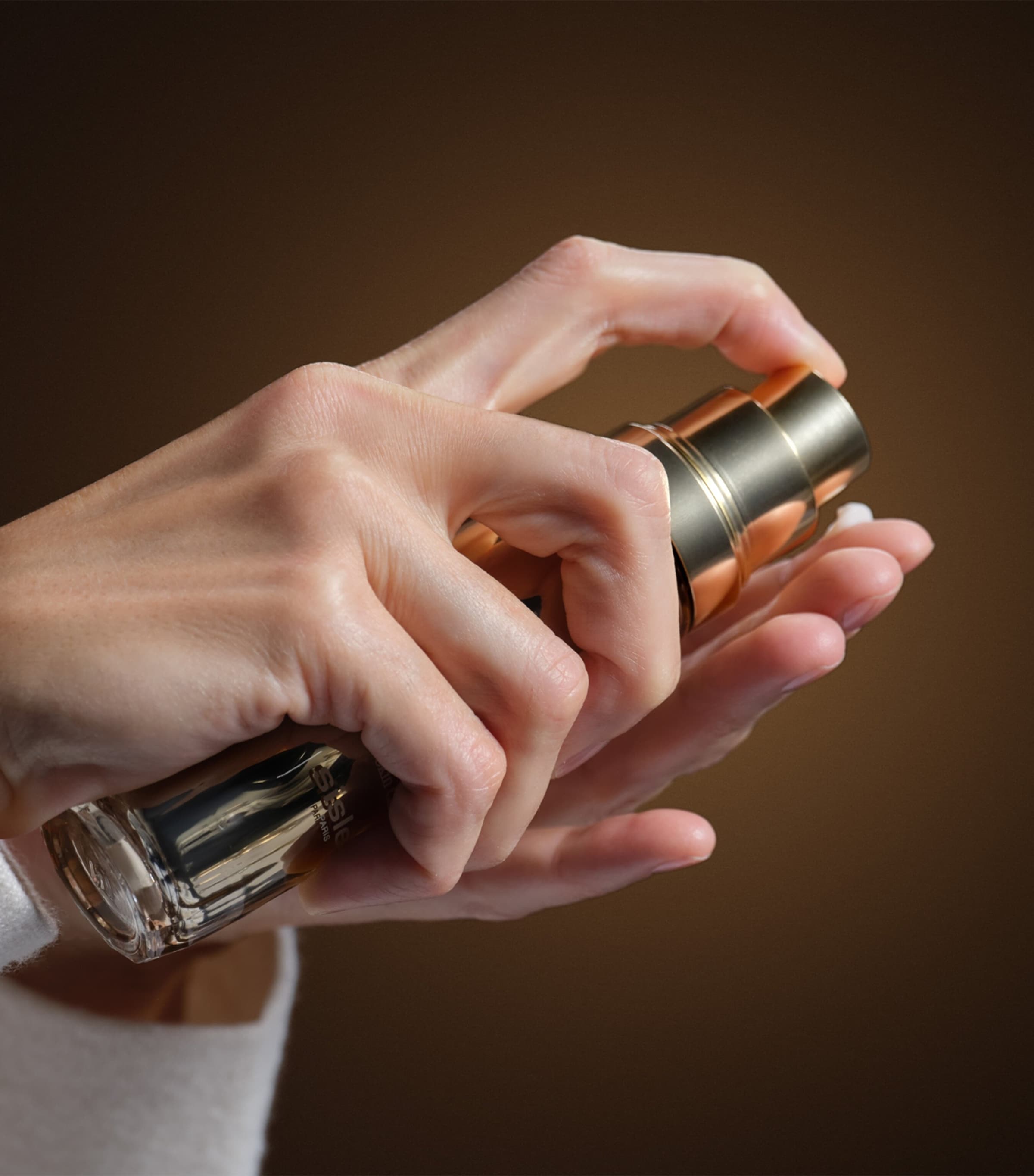 Supremÿa La Nuit The Supreme Anti-Aging Skin Care Lotion (50ml) NO COLOUR Image 3