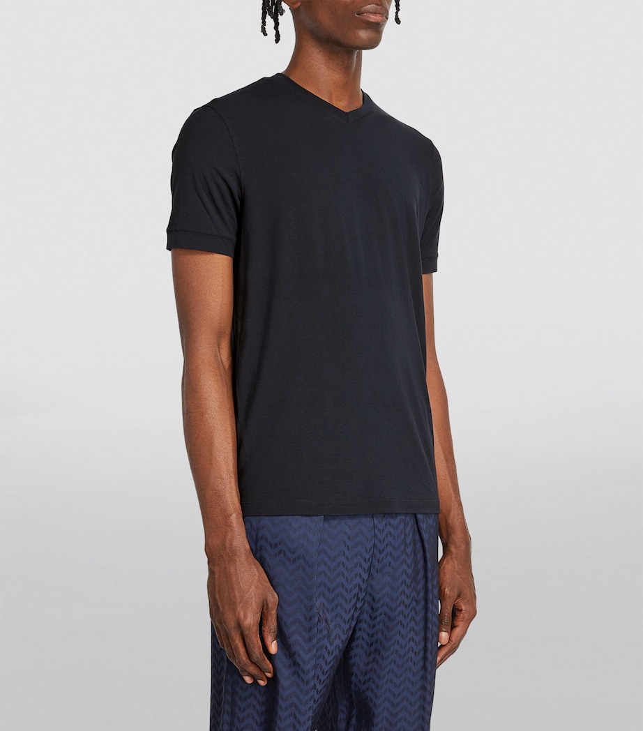Crew-Neck T-Shirt UBSG Image 3