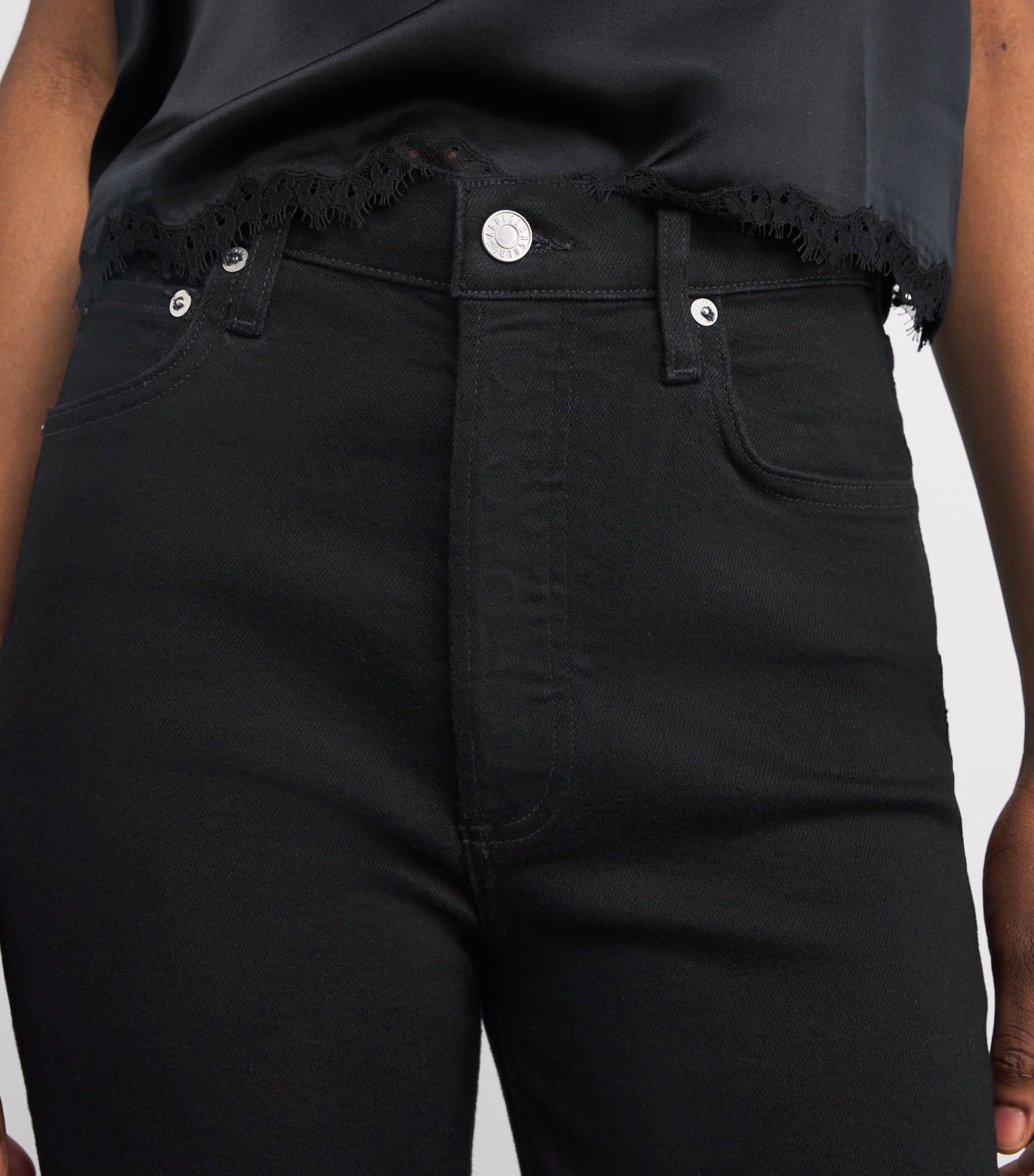 '90s Pinch Waist Cropped Jeans COVR Image 6