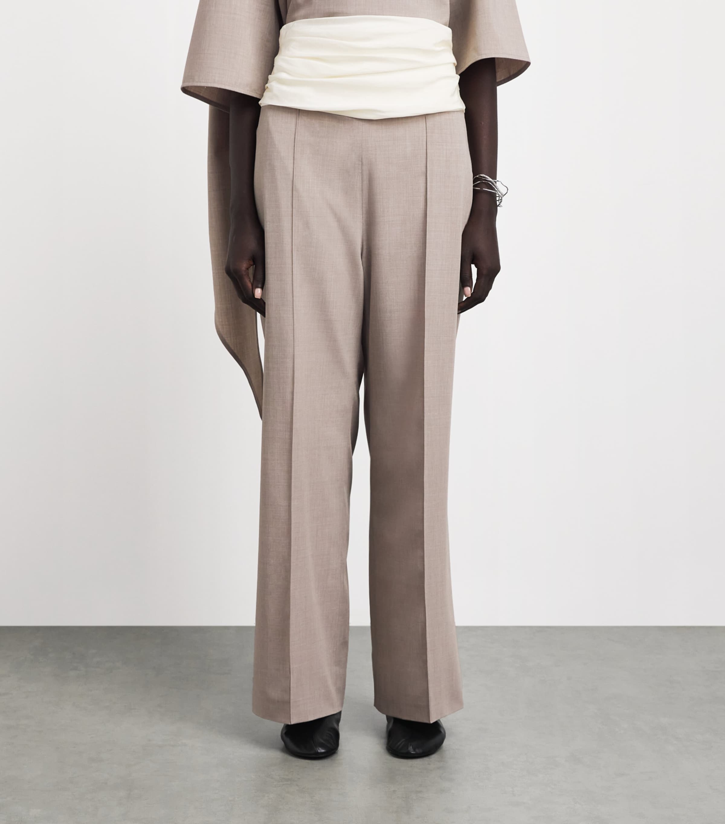 Voranida Womens Ruched-Detail Perrin Trousers Khaki Image 4