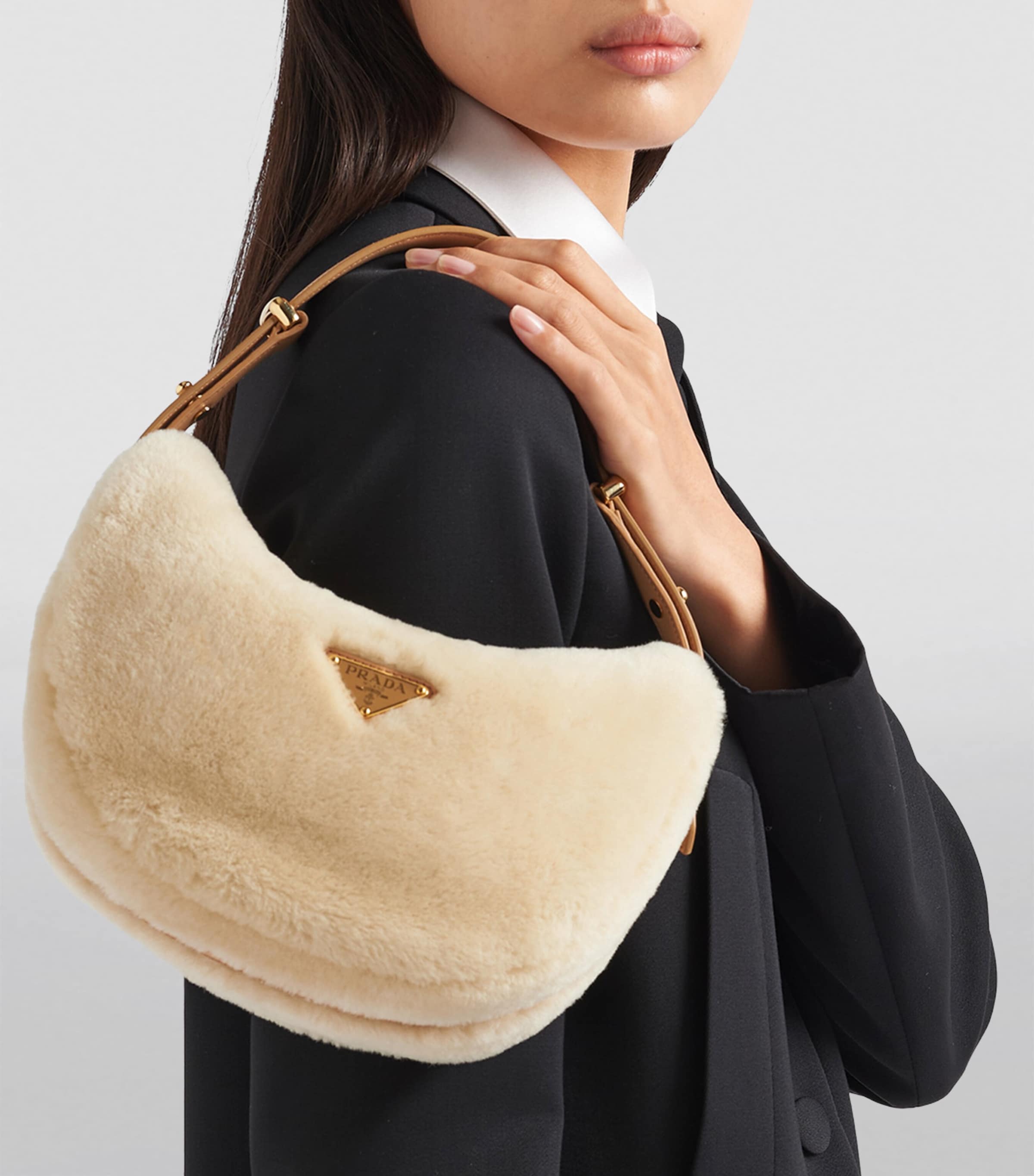Arqué Shearling Shoulder Bag F03KL Image 3