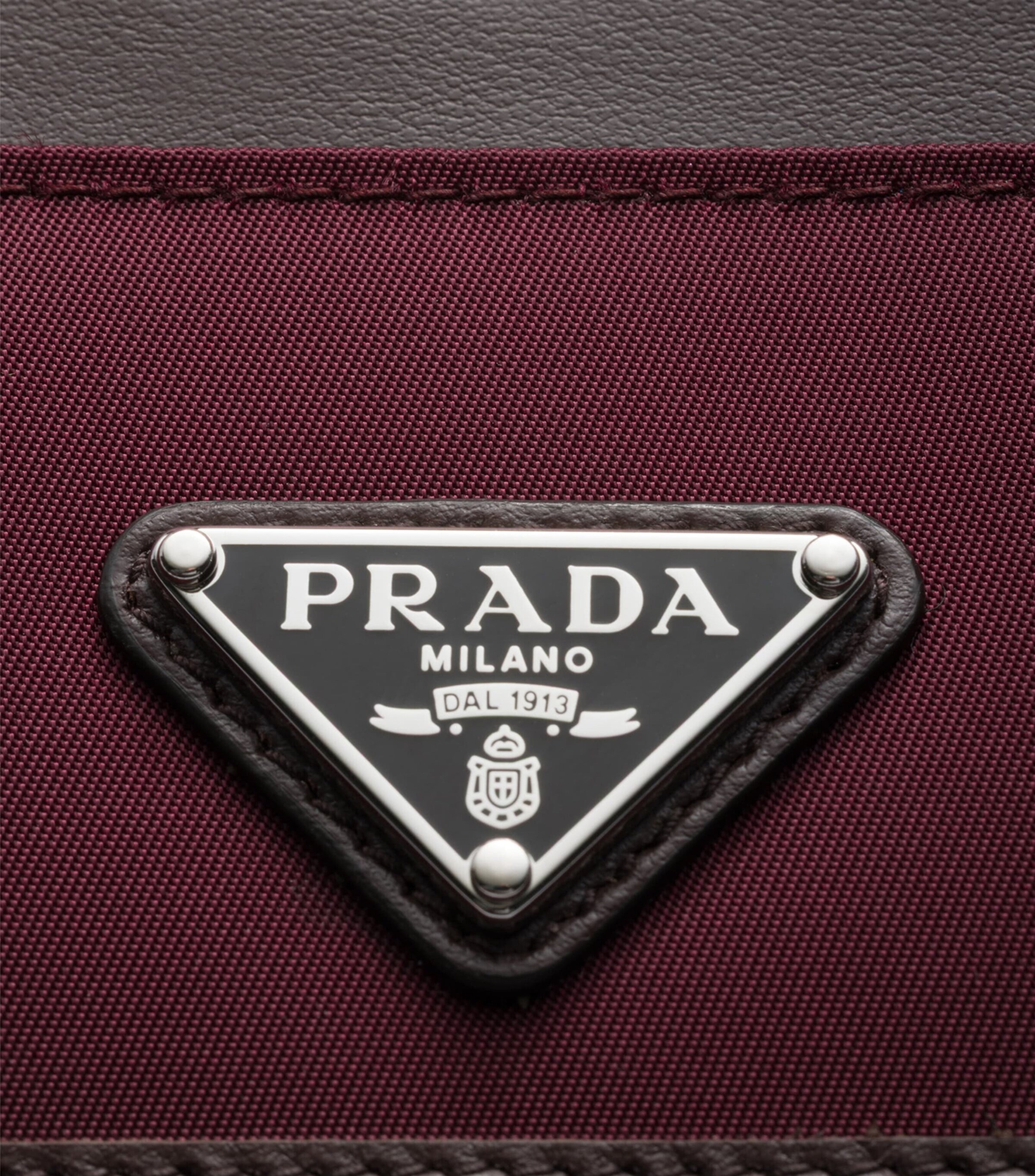 Re-Nylon and Leather Card Holder F0007 Image 2