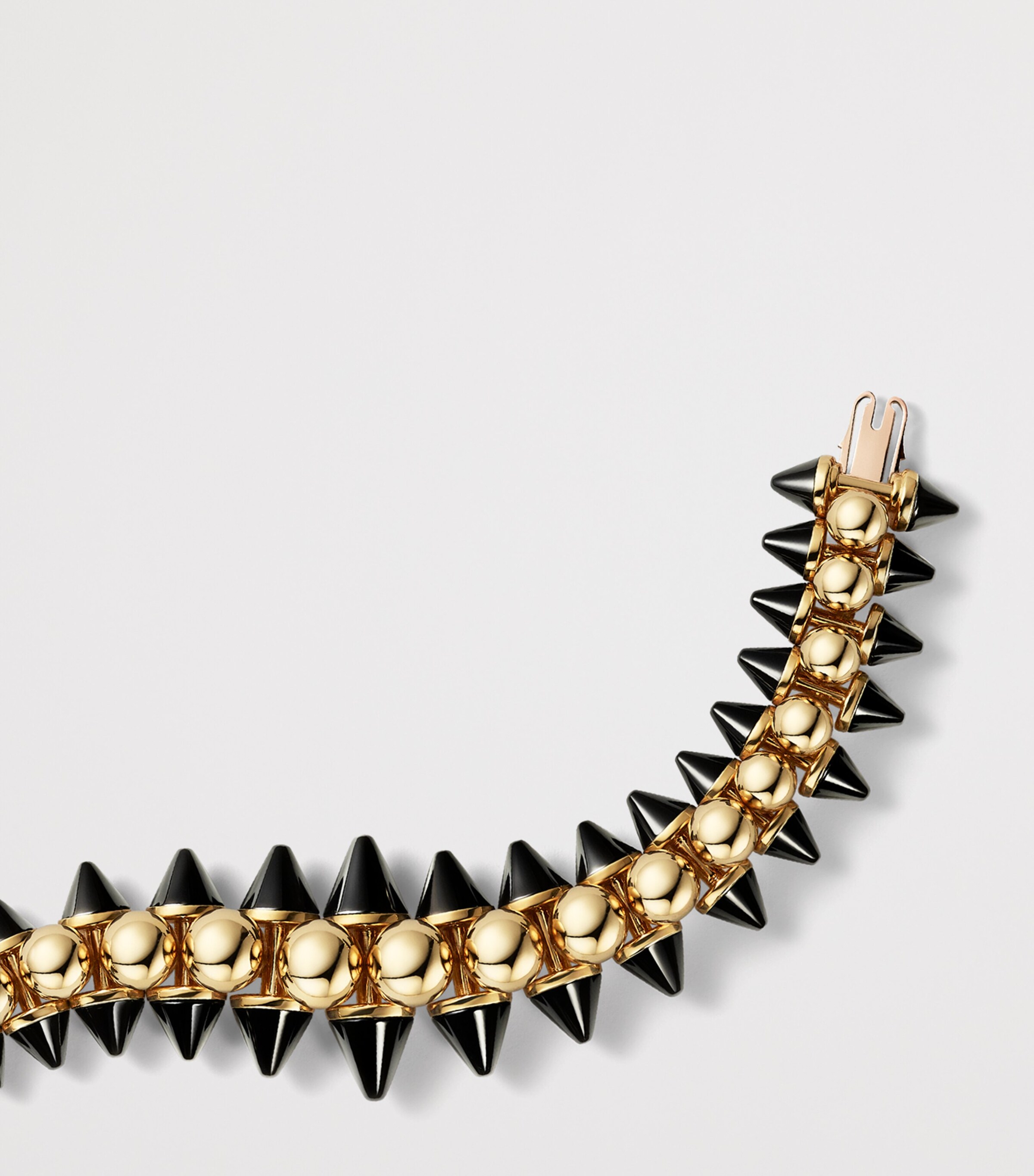 Cartier Extra Large Yellow Gold and Onyx Clash de Cartier Bracelet (17cm) Yellow Gold Image 4