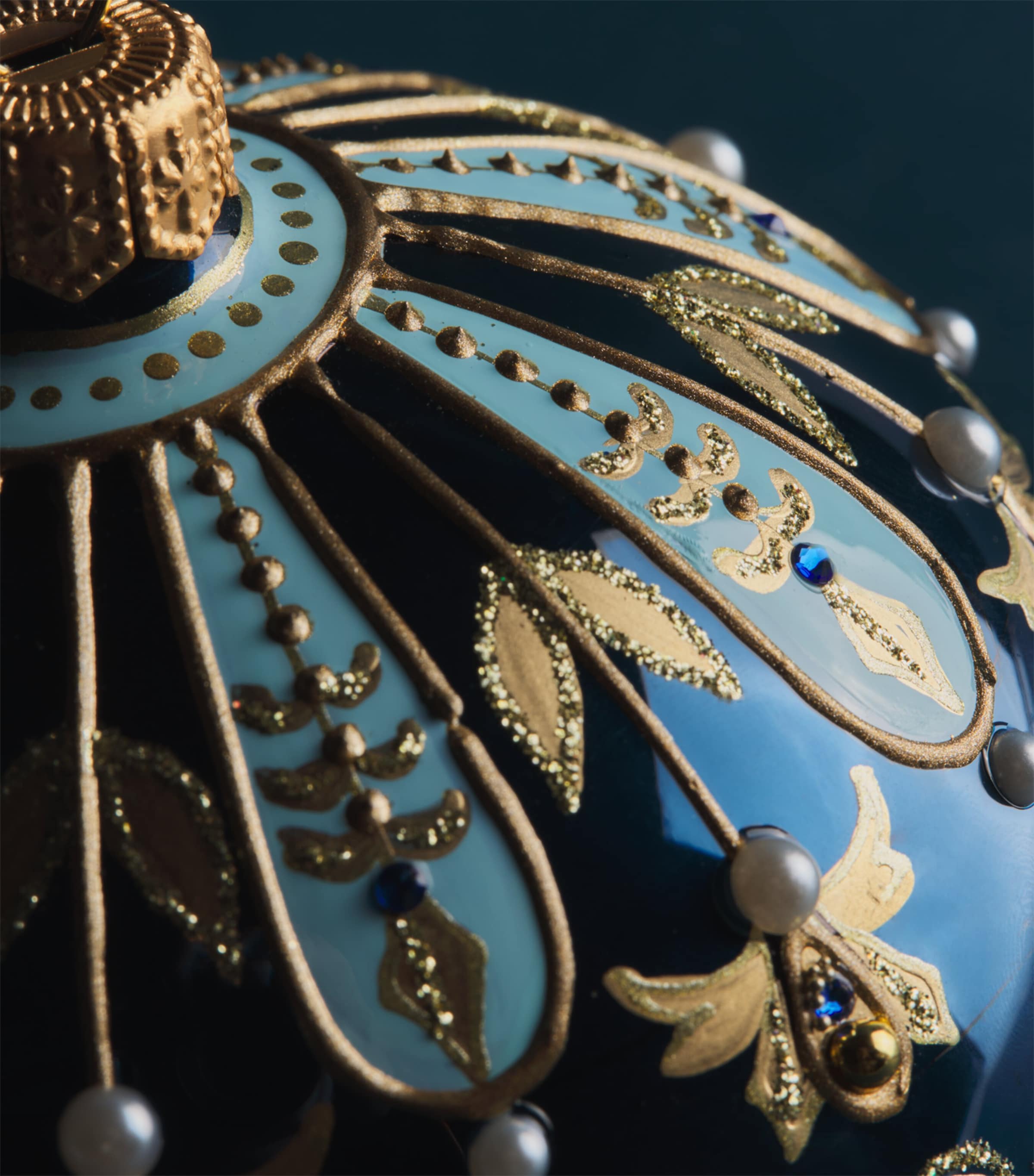 Glitterlab Glass Imperial Carriage Bauble Image 2