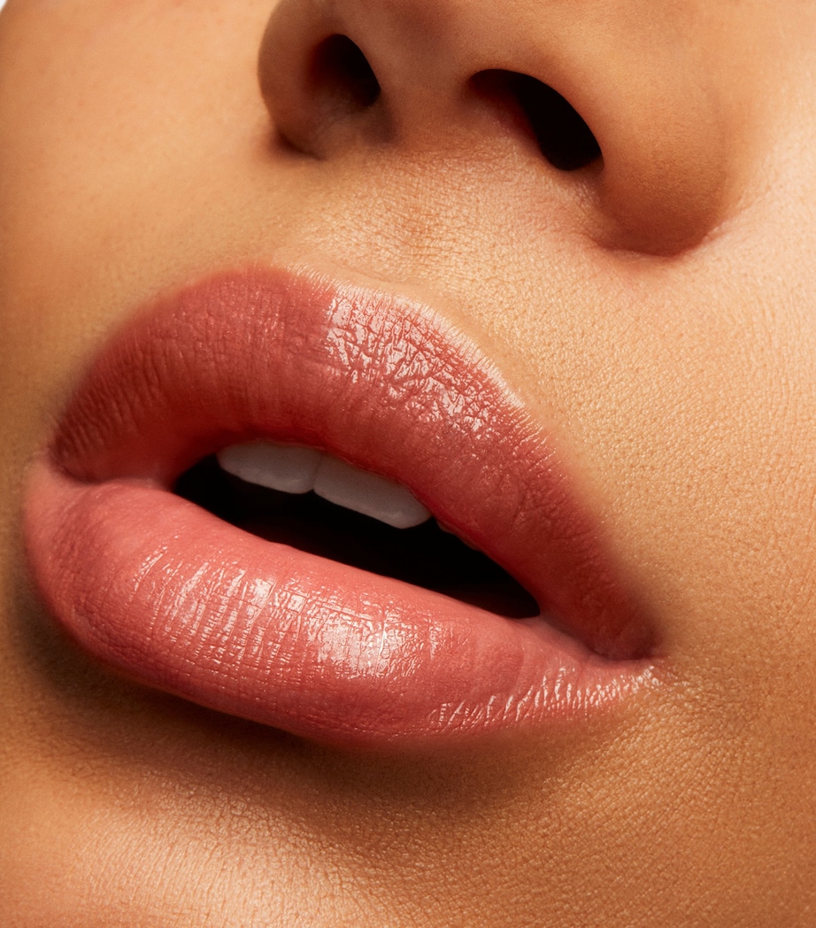 Lustreglass Sheer-Shine Lipstick WELL, WELL, WELL Image 4