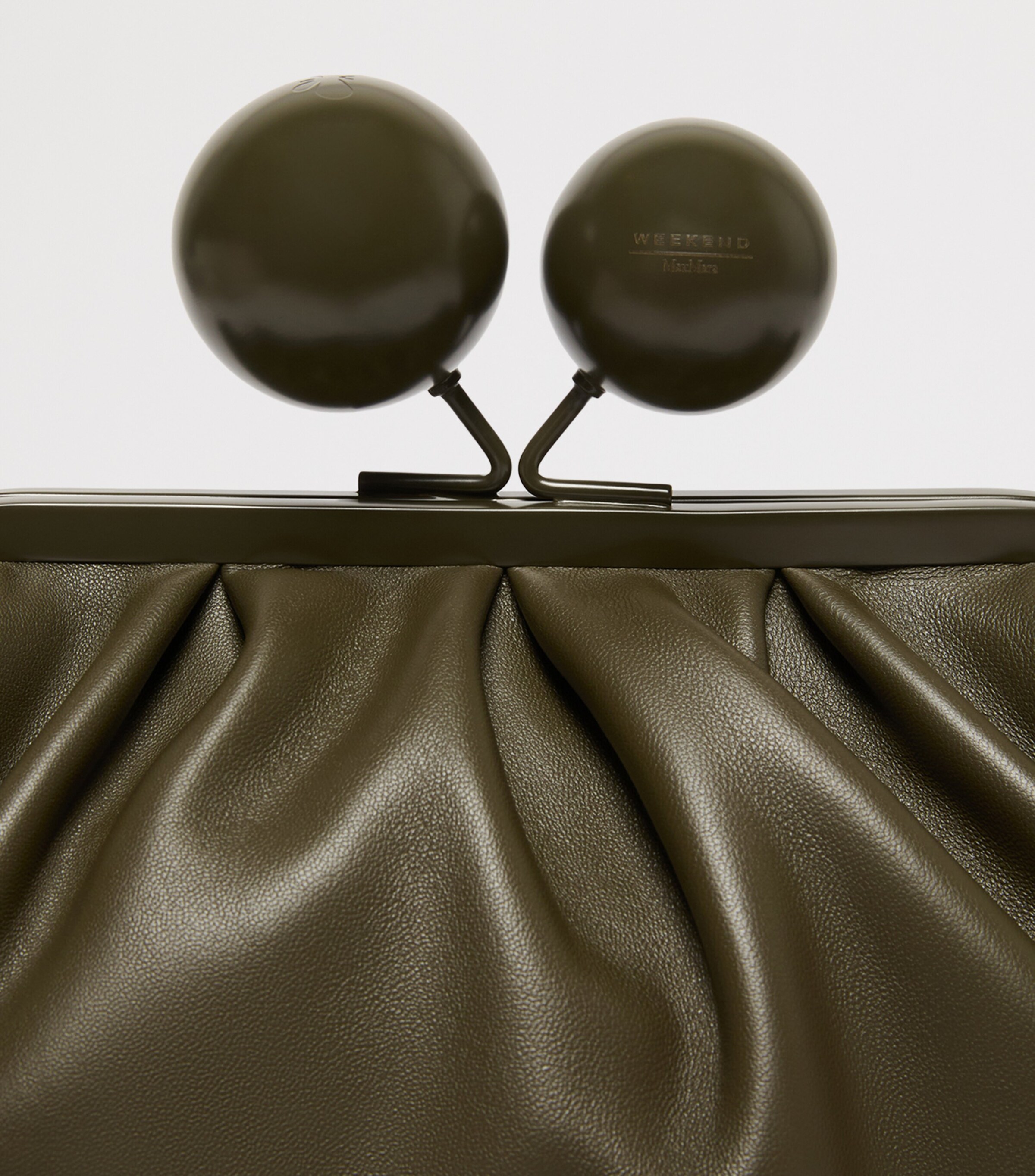 Weekend Max Mara Green Lamb Leather Pasticcino Clutch Bag | Harrods VE